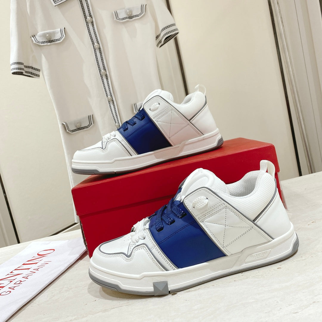 LuxluxHouse Best Quality Shoes Valentino