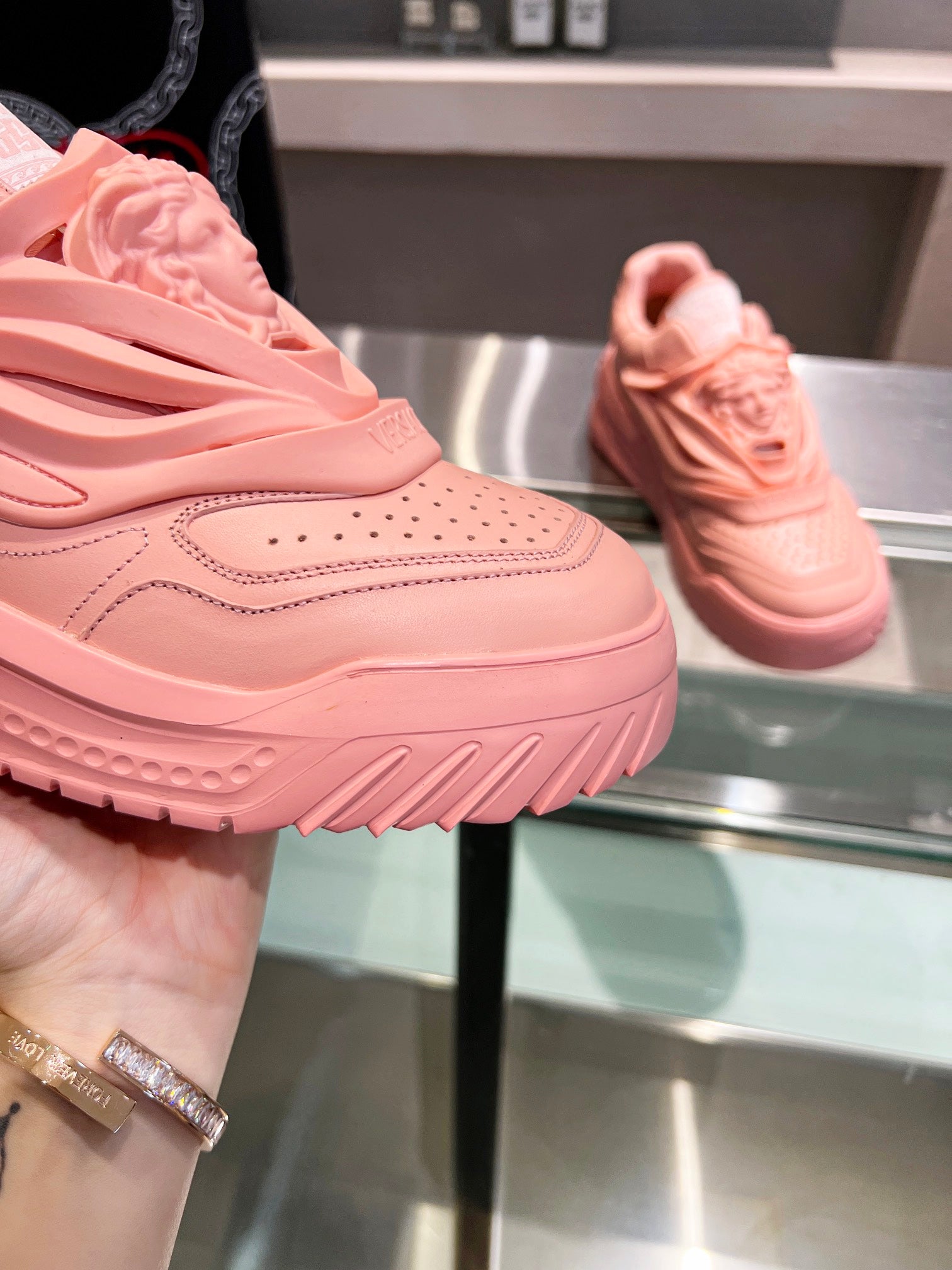 LuxluxHouse Best Quality Shoes Versace