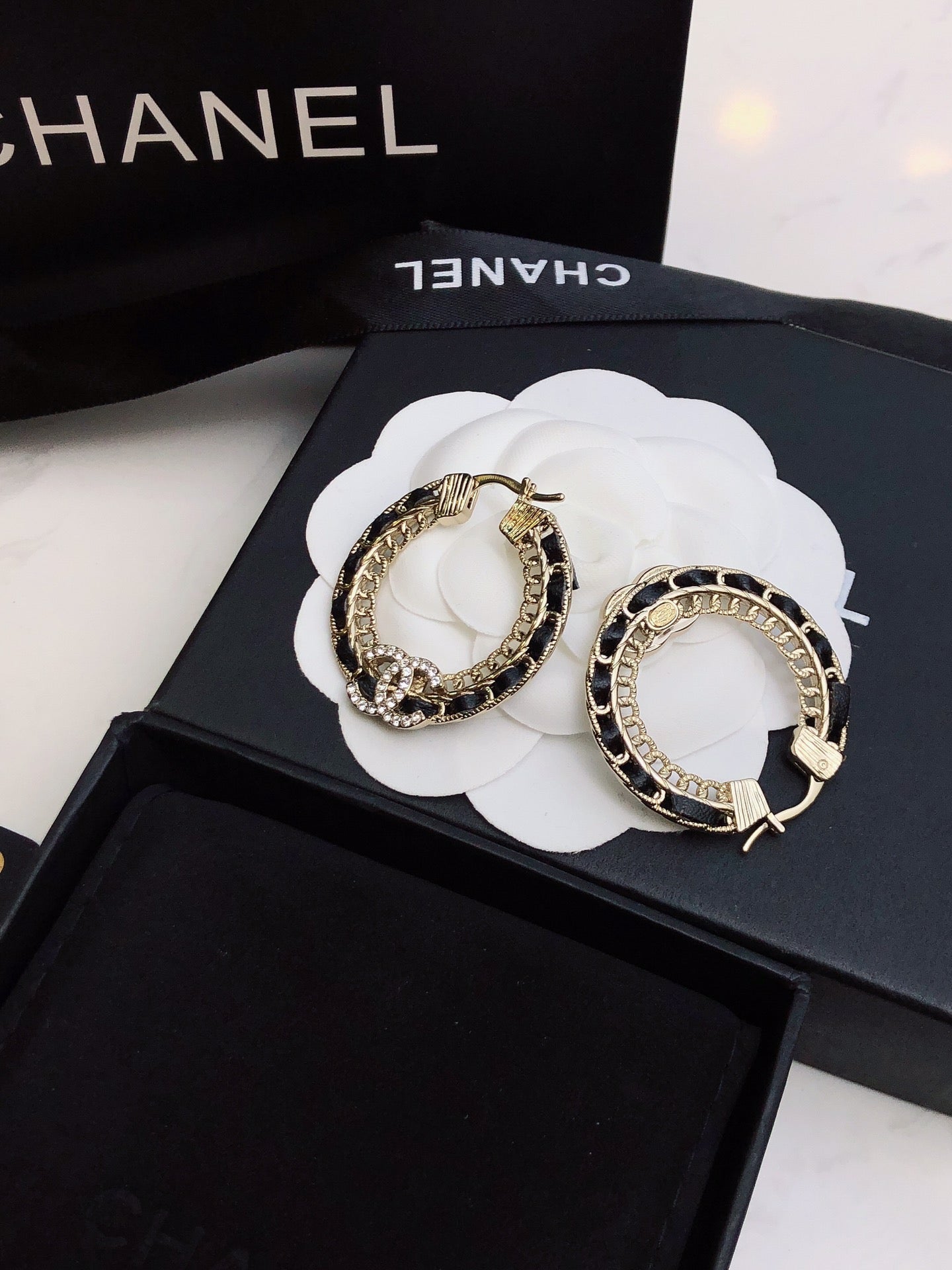 LuxluxHouse Best Quality Accessories Chanel
