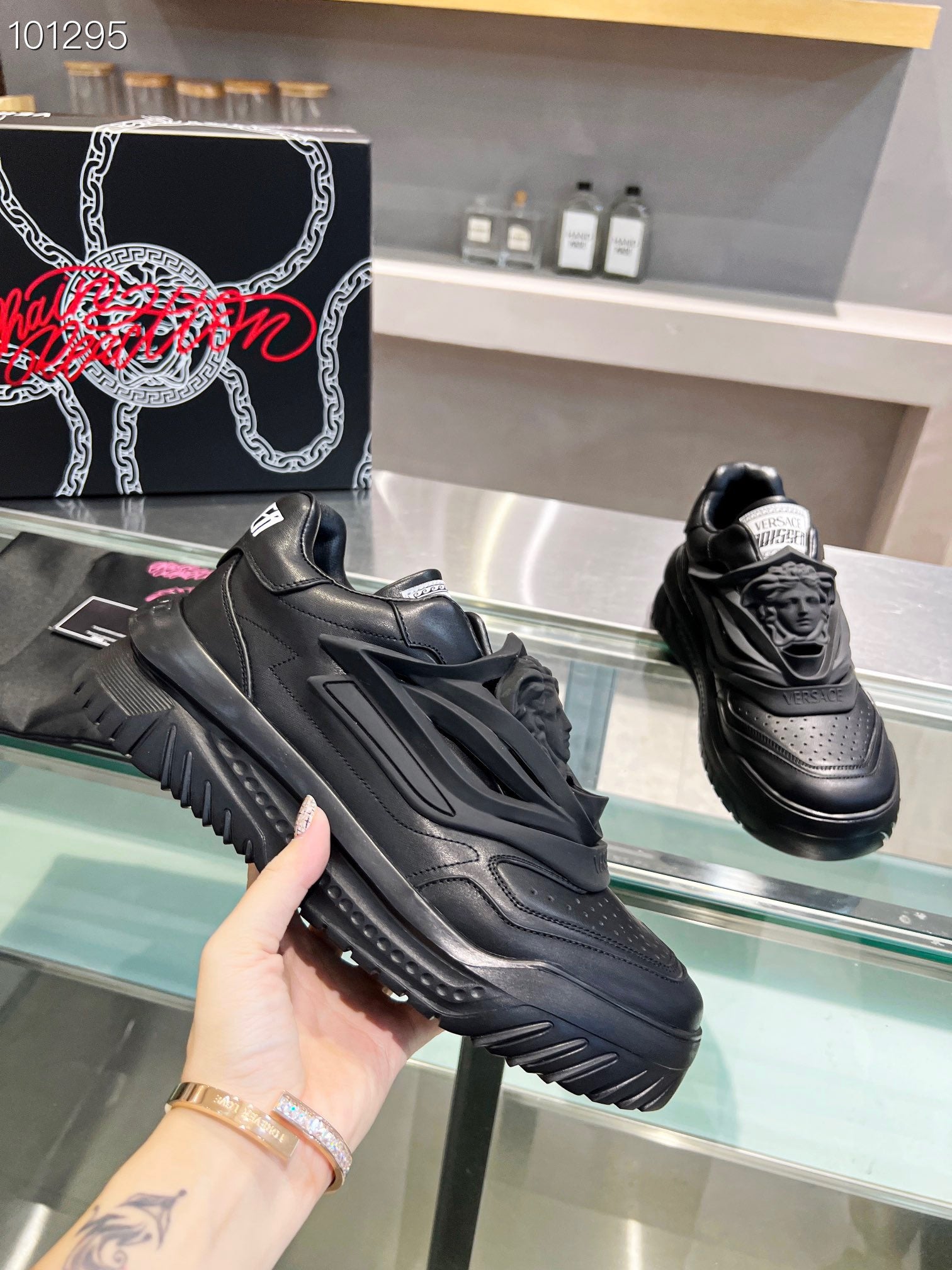 LuxluxHouse Best Quality Shoes Versace