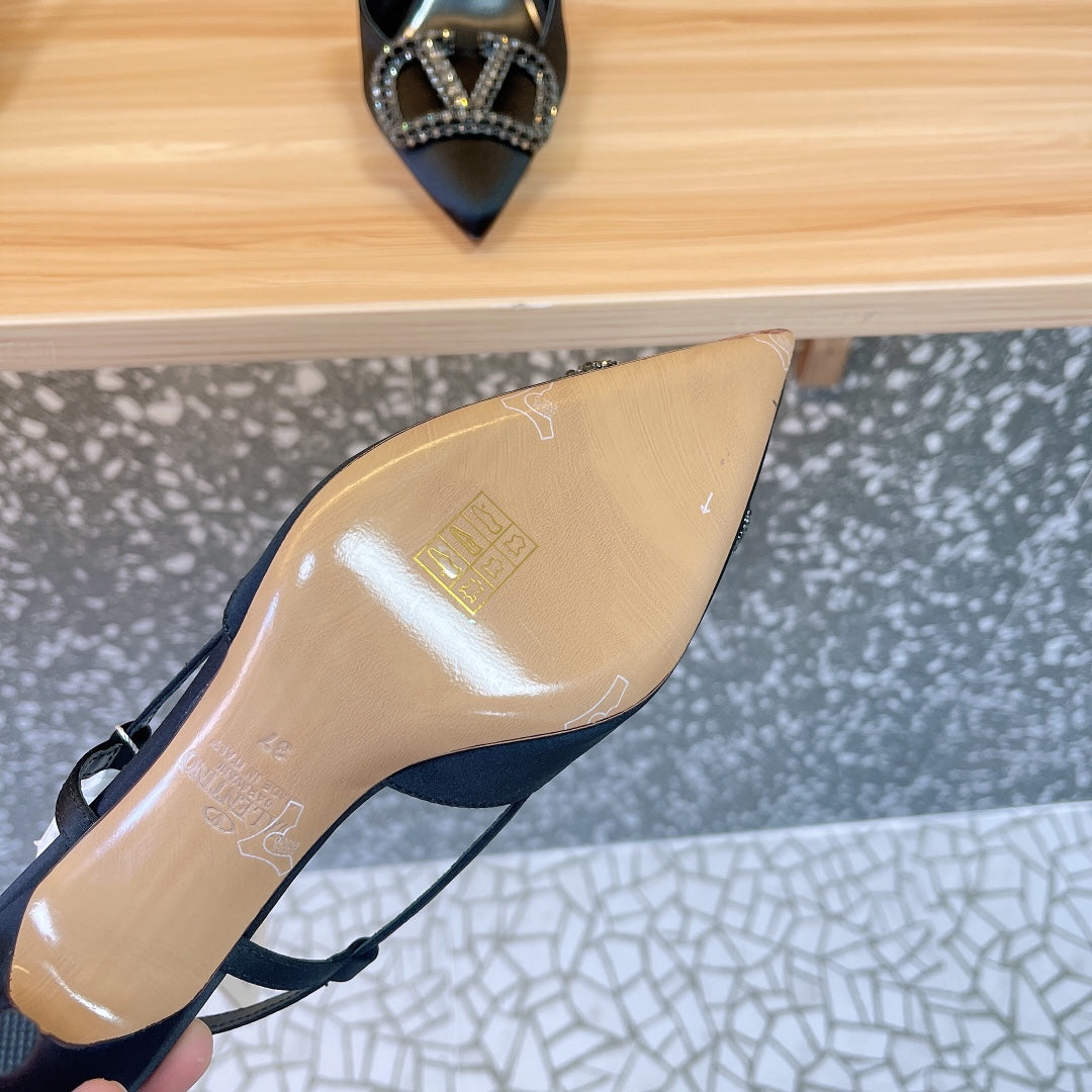 LuxluxHouse Best Quality Valentino Women Shoes