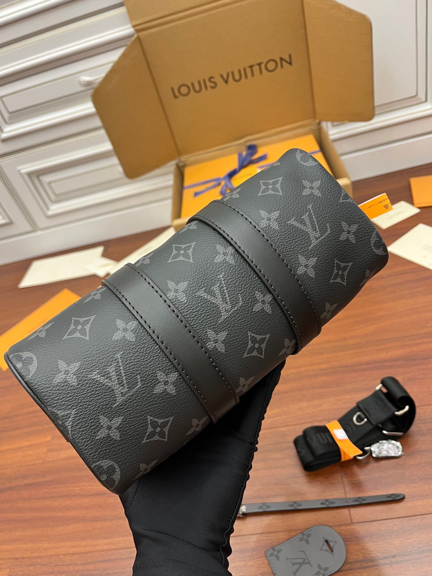 LuxluxHouse Best Quality Bags Best Louis Vuitton Men
