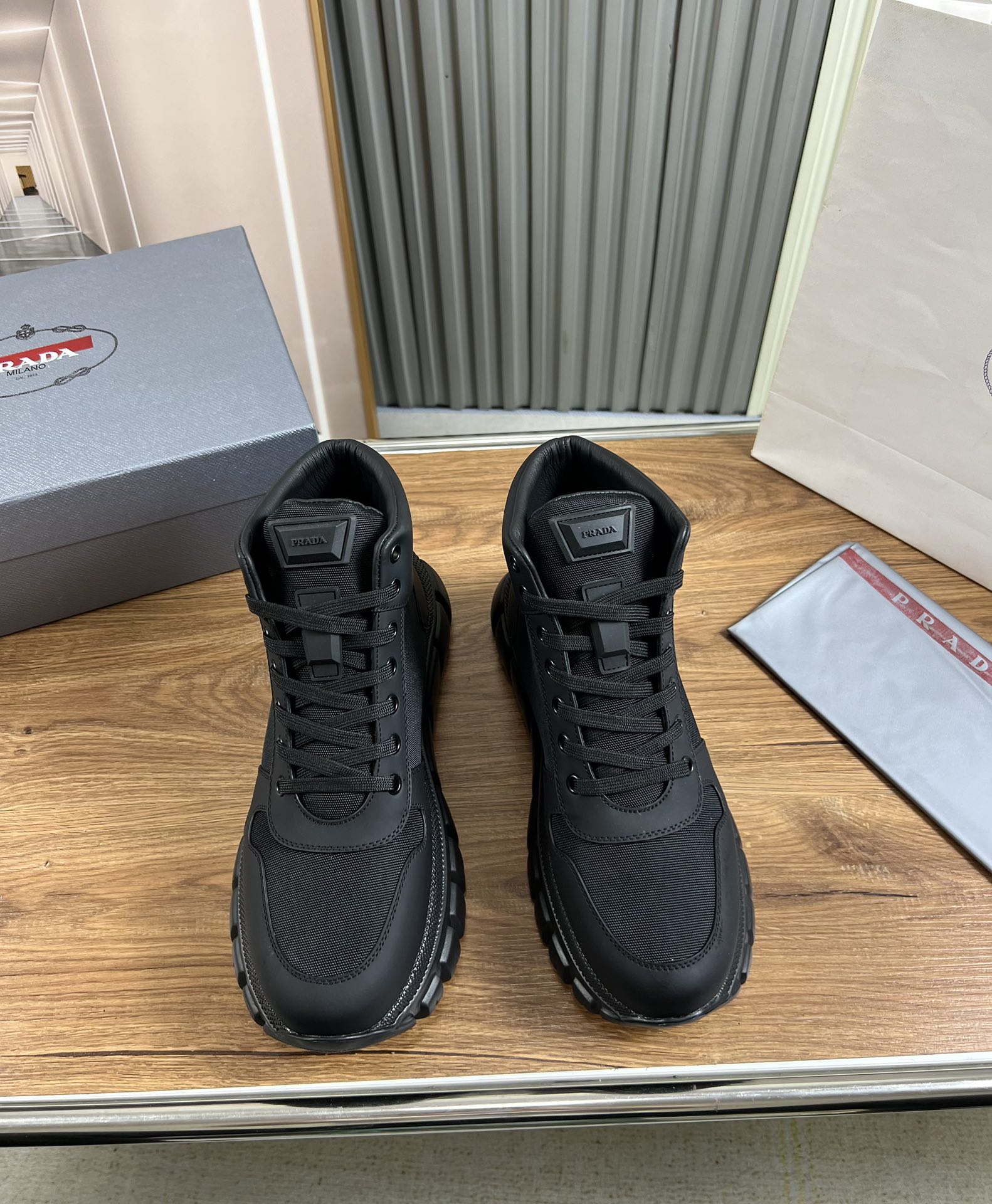 LuxluxHouse Best Quality Shoes Prada