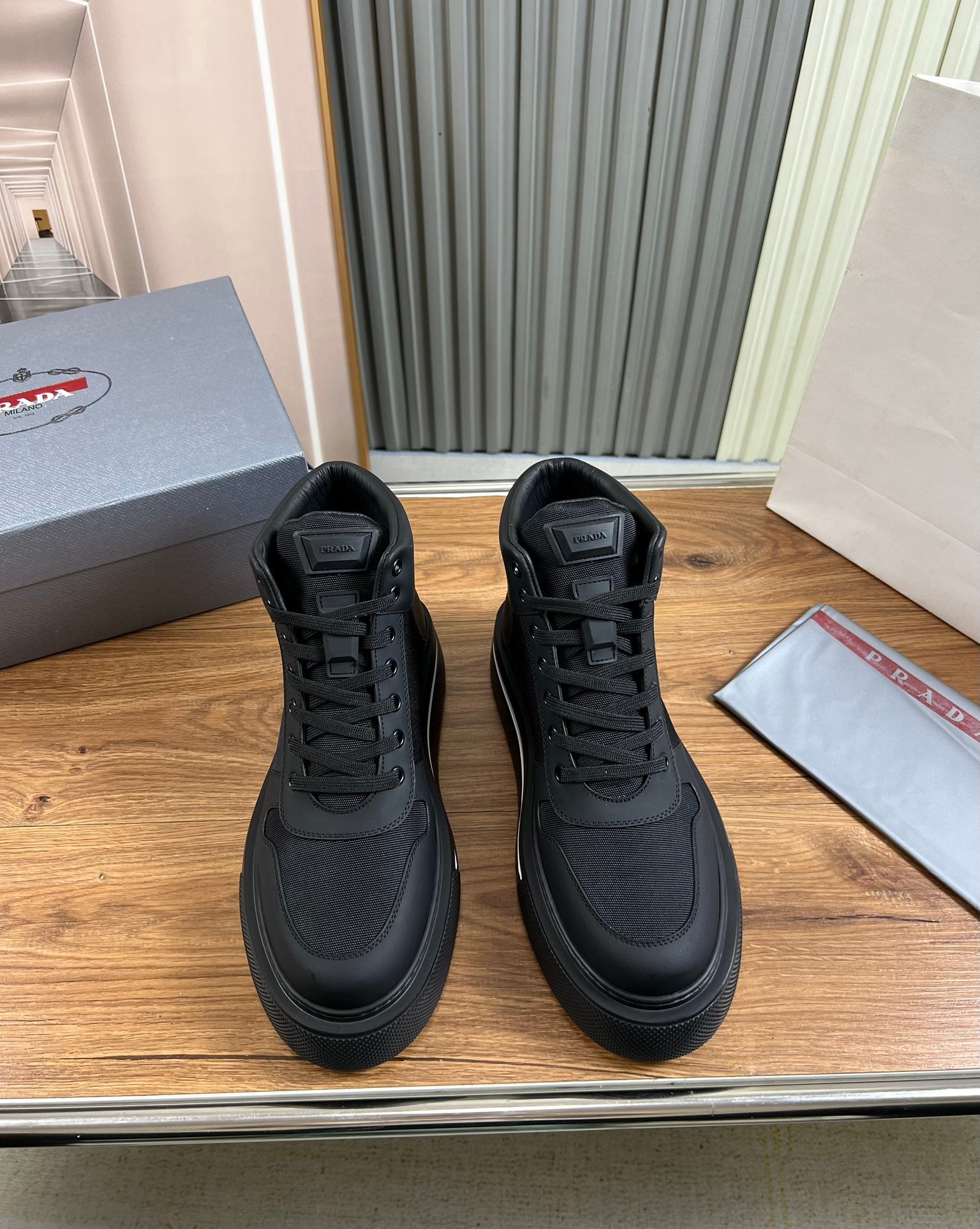 LuxluxHouse Best Quality Shoes Prada
