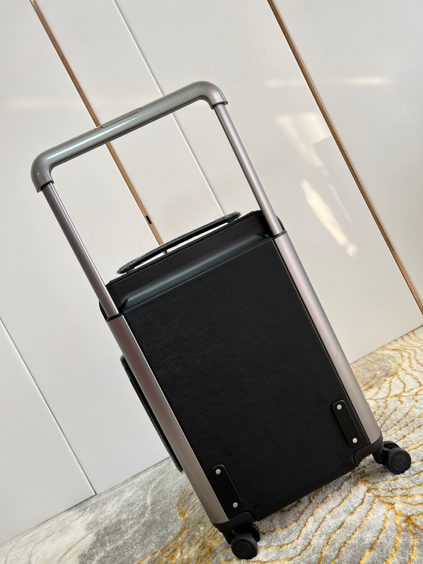 LuxluxHouse Best Quality Bags Luggage