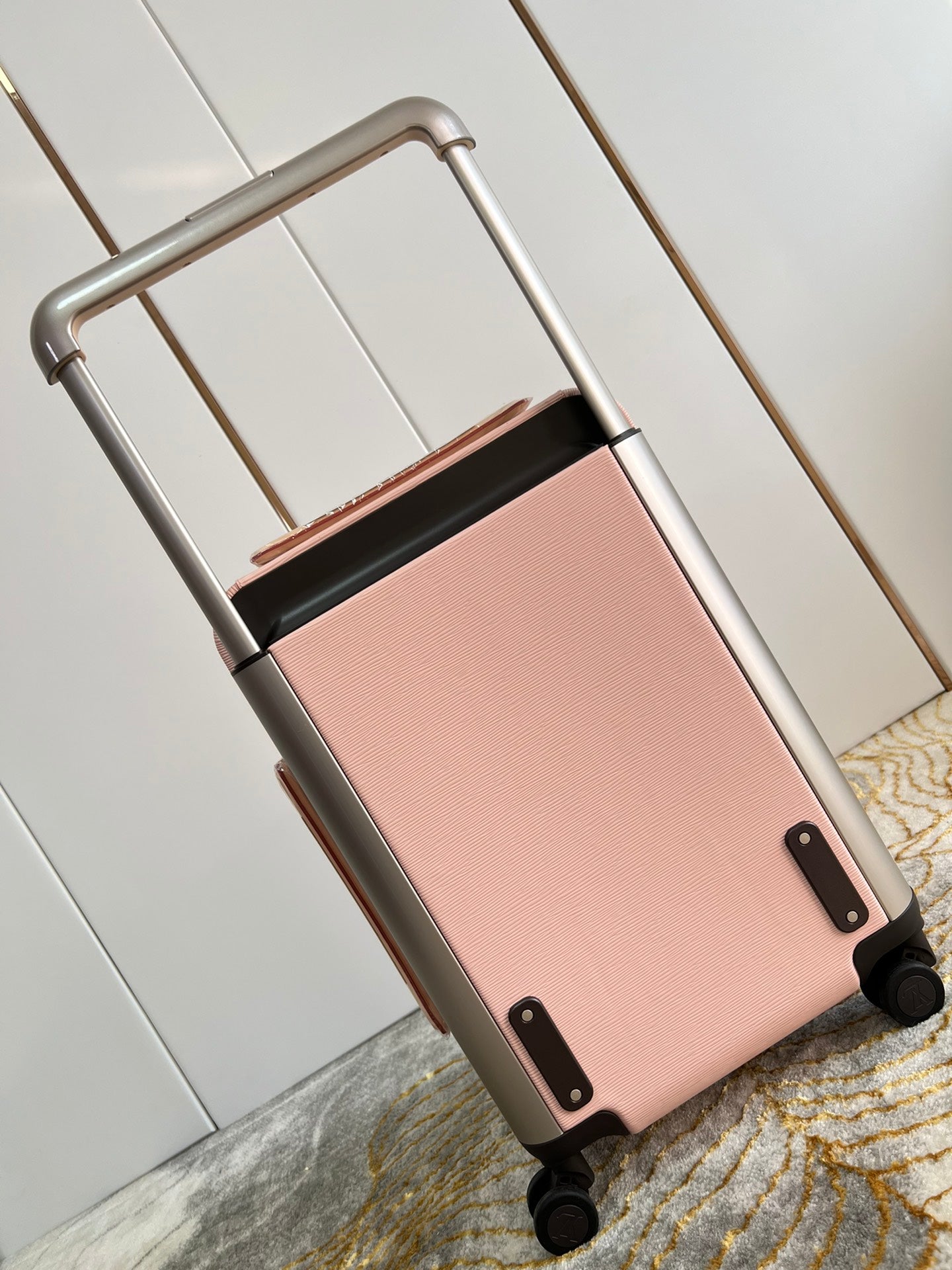 LuxluxHouse Best Quality Bags Luggage