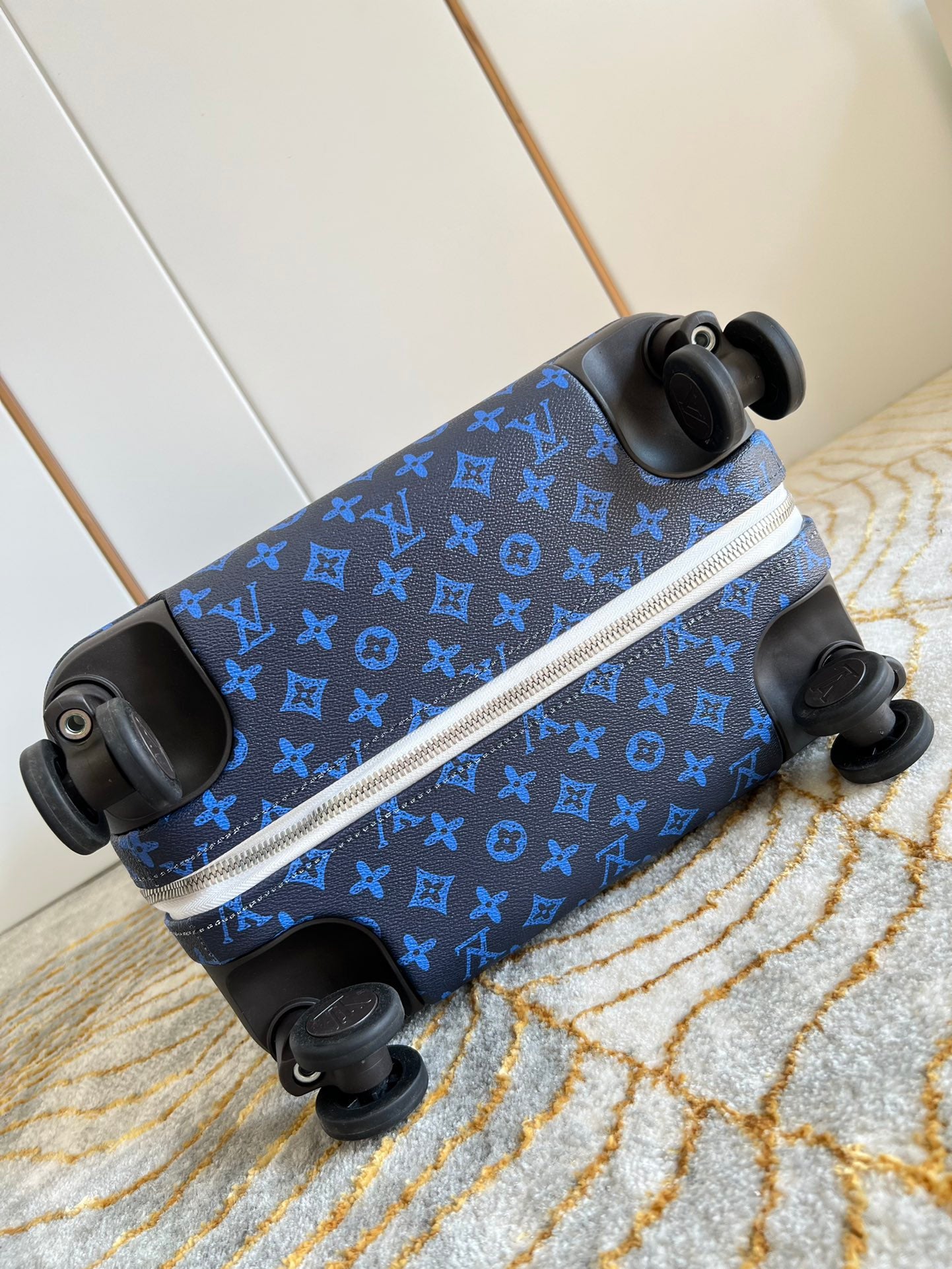 LuxluxHouse Best Quality Bags Luggage