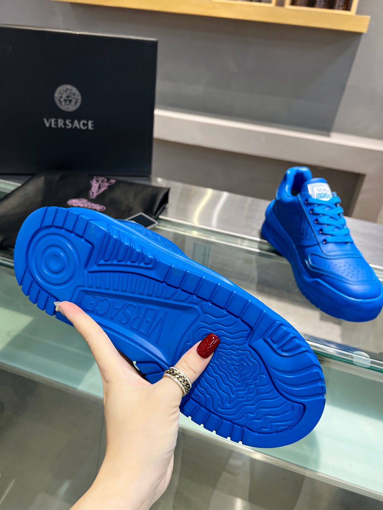 LuxluxHouse Best Quality Shoes Versace