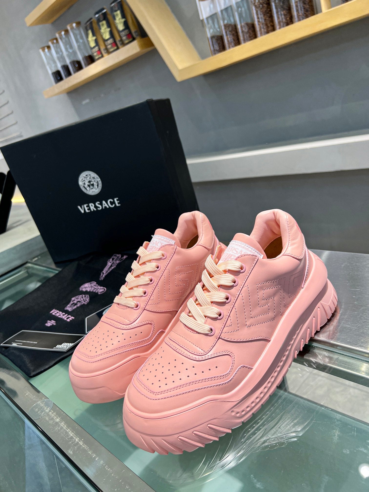 LuxluxHouse Best Quality Shoes Versace