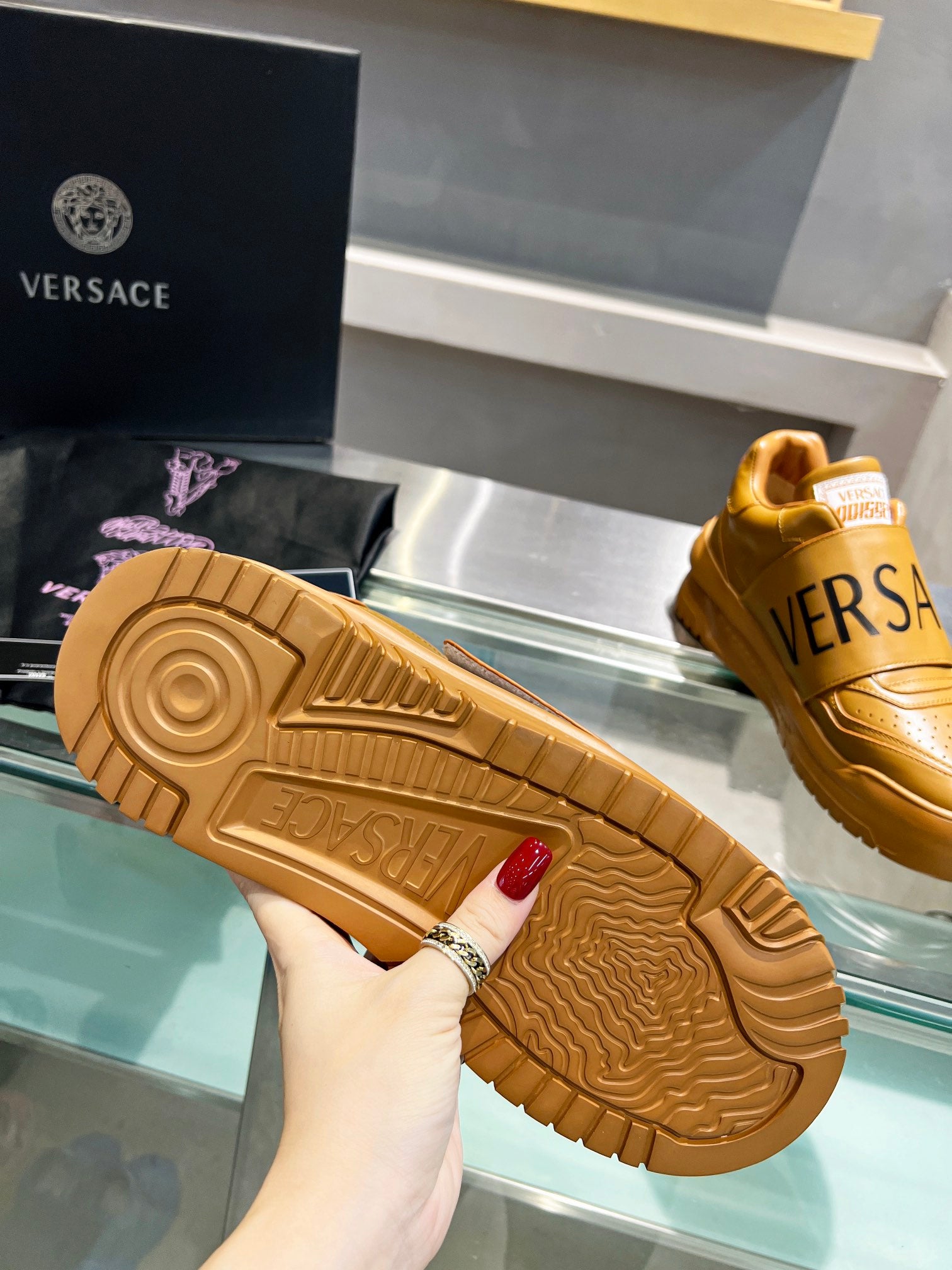 LuxluxHouse Best Quality Shoes Versace