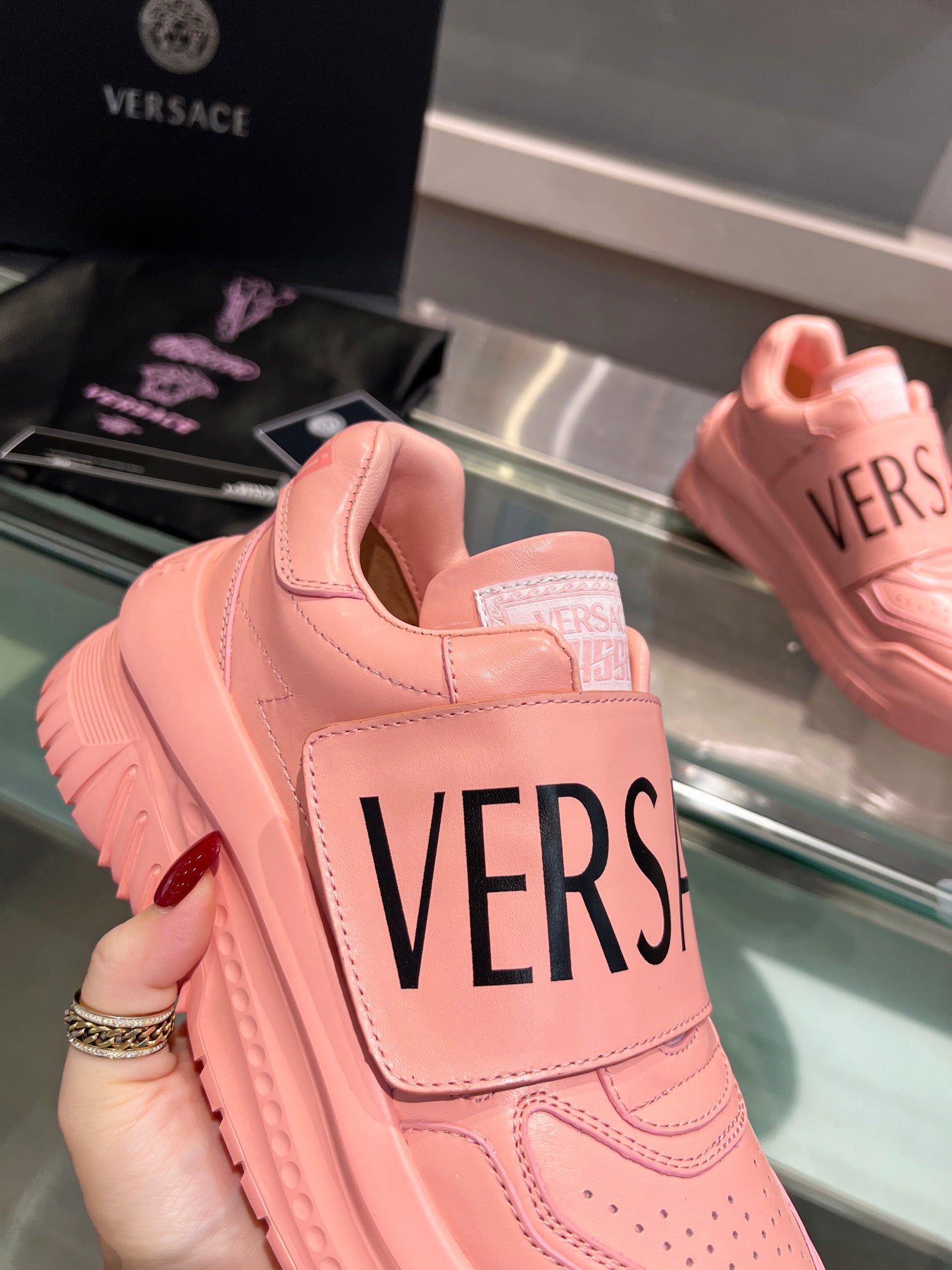 LuxluxHouse Best Quality Shoes Versace