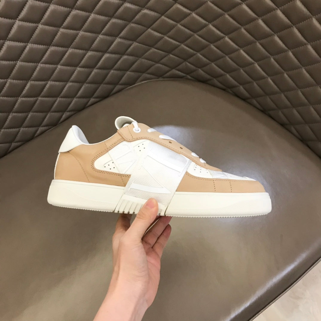 LuxluxHouse Best Quality Shoes Valentino