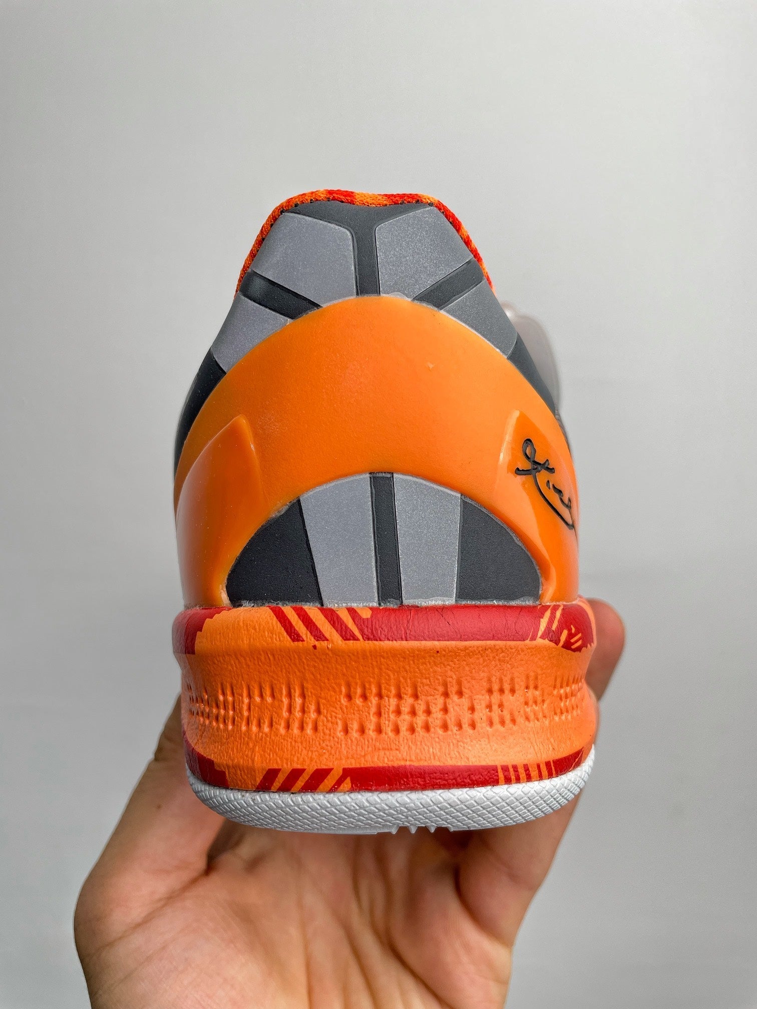 Max/WKB Batch-Nike Kobe 8 Protro “Black History Month”