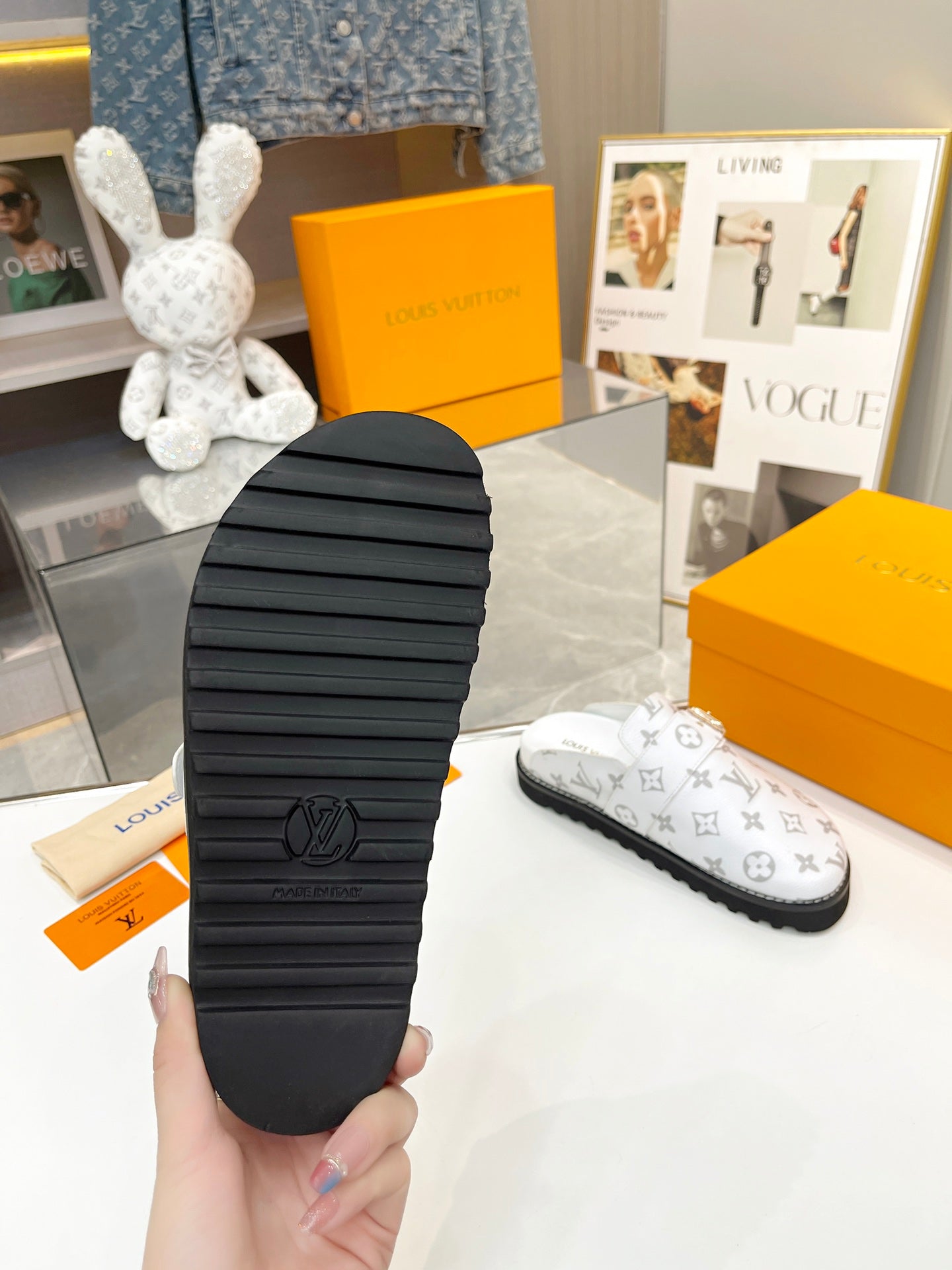 LuxluxHouse Best Quality Sandals Louis Vuitton