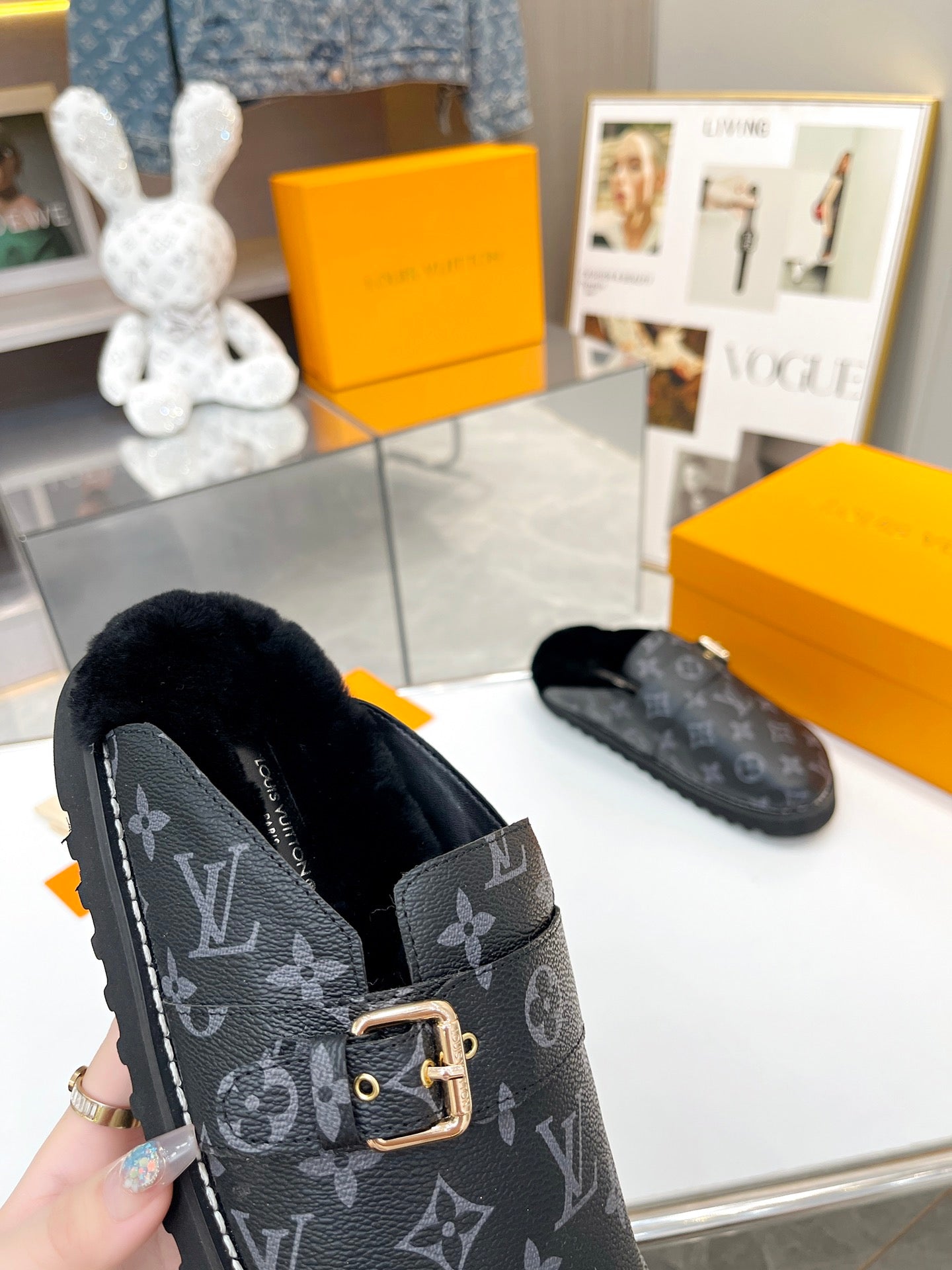 LuxluxHouse Best Quality Sandals Louis Vuitton