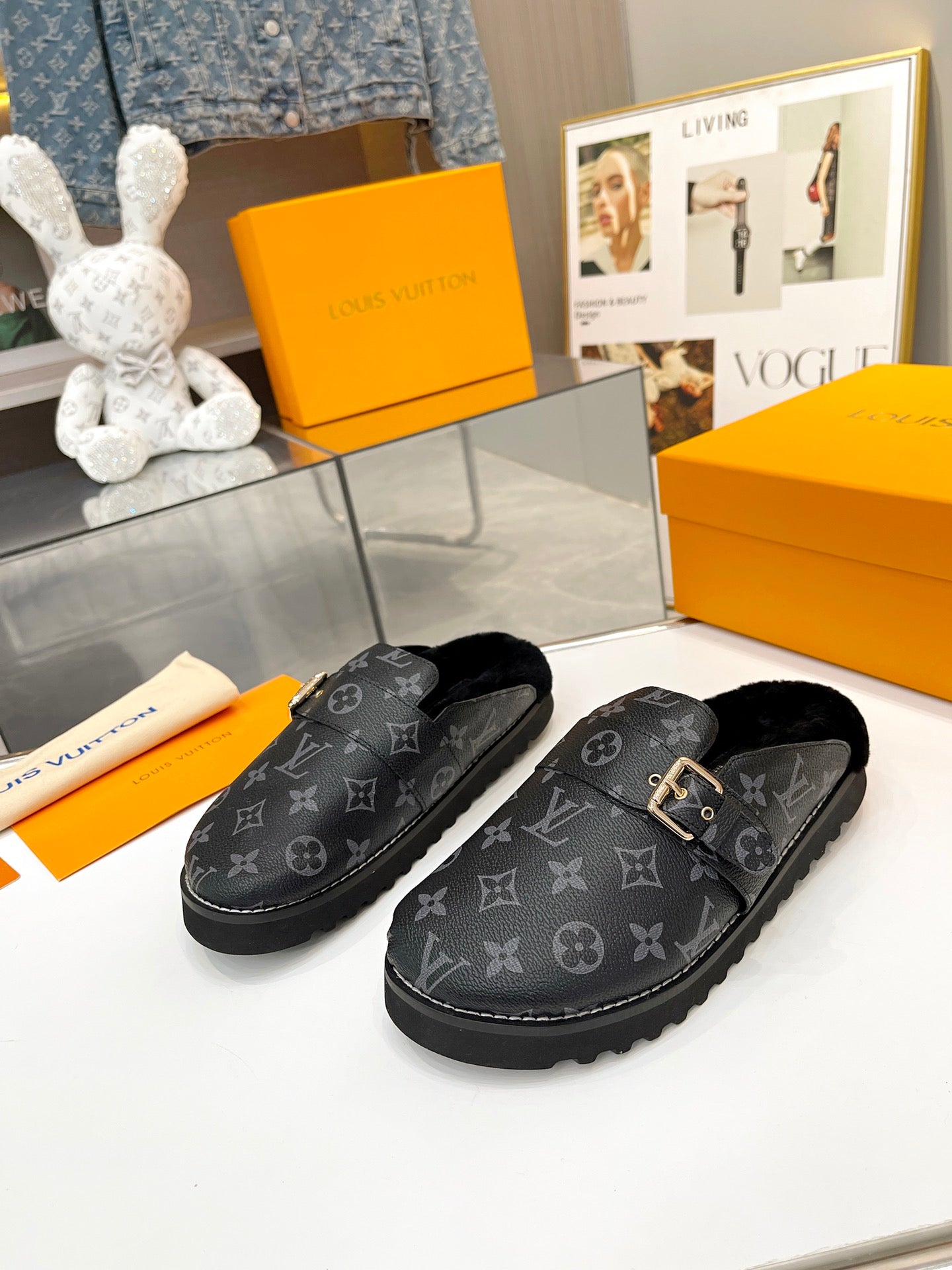 LuxluxHouse Best Quality Sandals Louis Vuitton