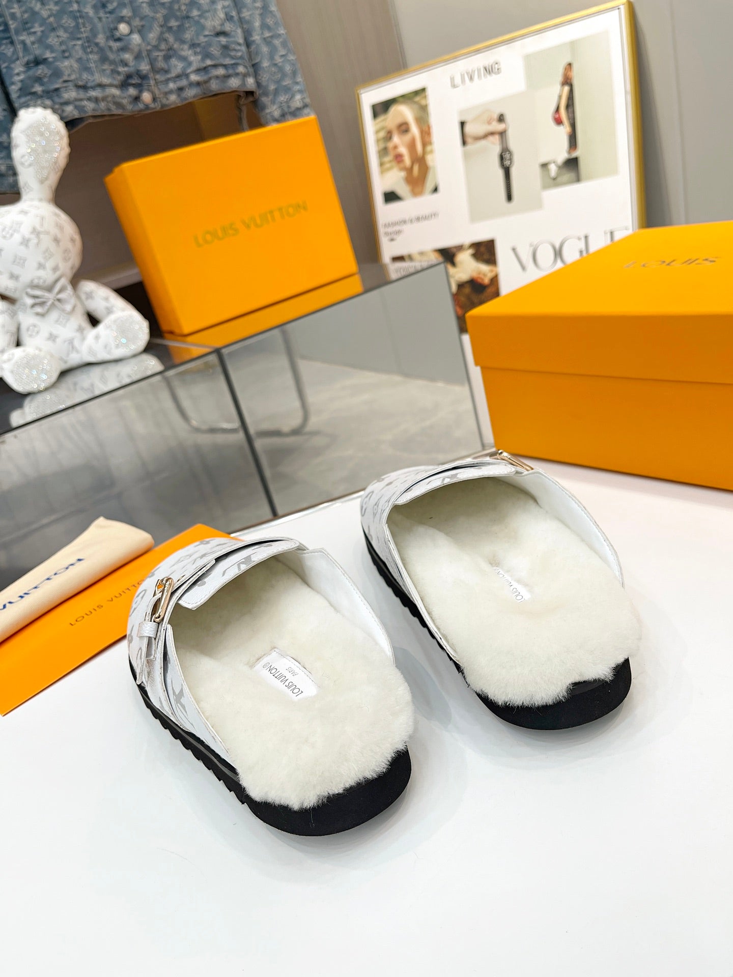 LuxluxHouse Best Quality Sandals Louis Vuitton