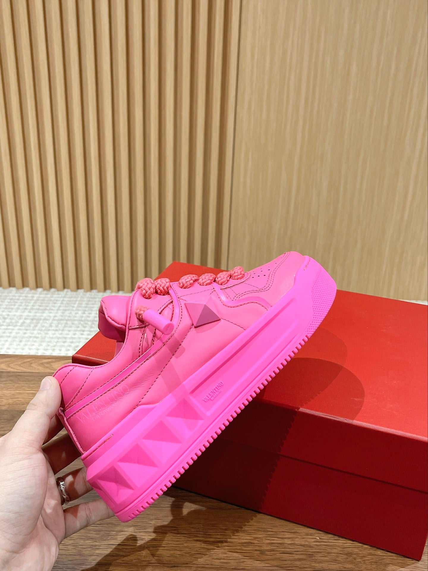 LuxluxHouse Best Quality Valentino Women Shoes