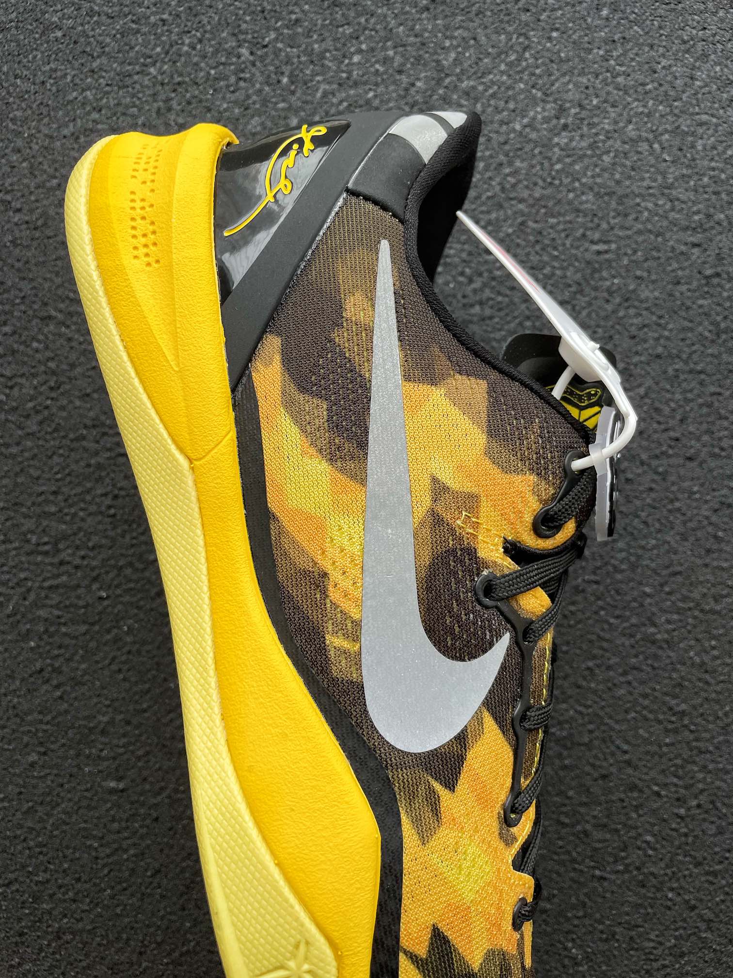 Max/WKB Batch-Nike Kobe 8 Protro “Sulfur/Electric”