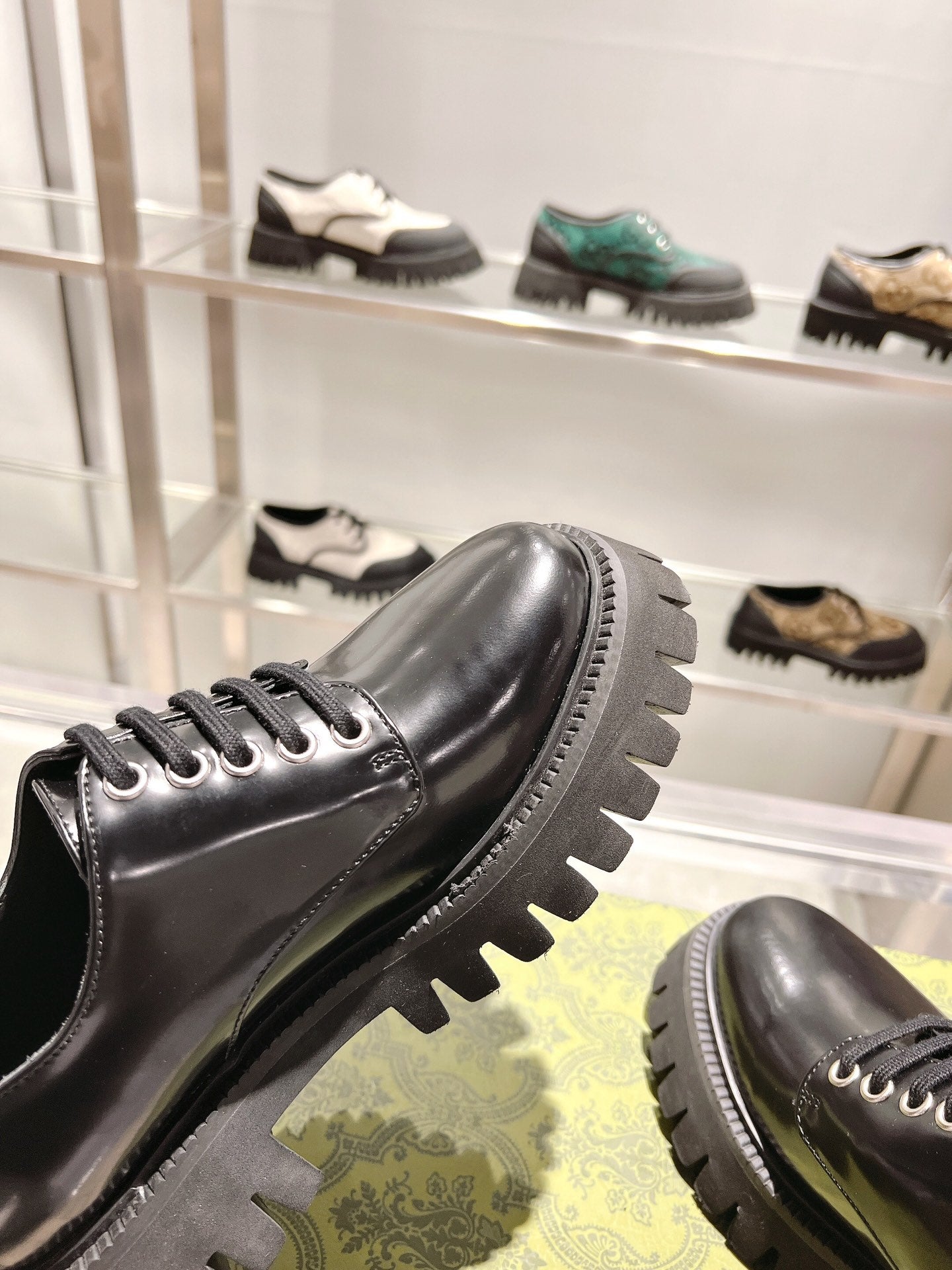 LuxluxHouse Best Quality Shoes Gucci