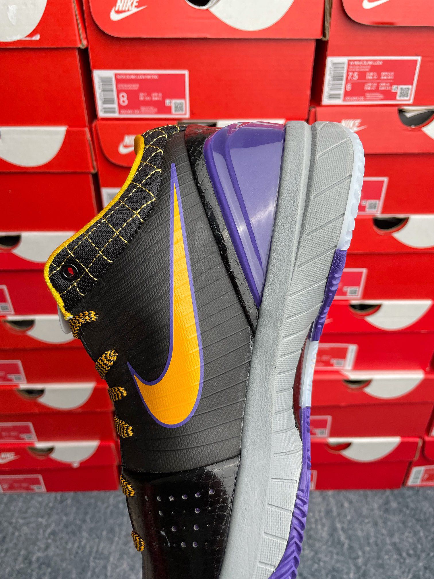 Max/WKB Batch-Nike Zoom Kobe 4 Protro “Carpe Diem”