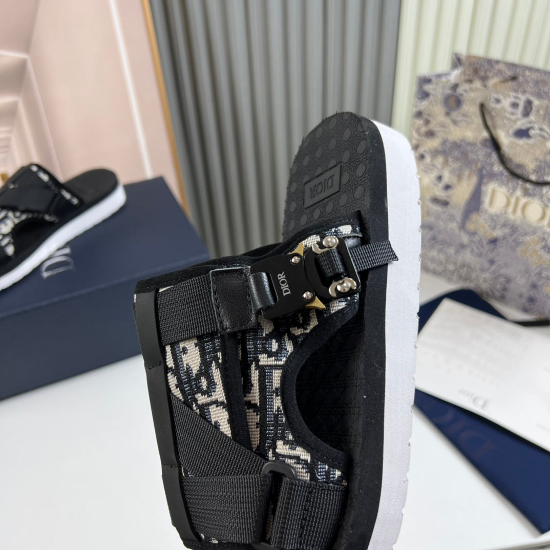 LuxluxHouse Best Quality Sandals Dior