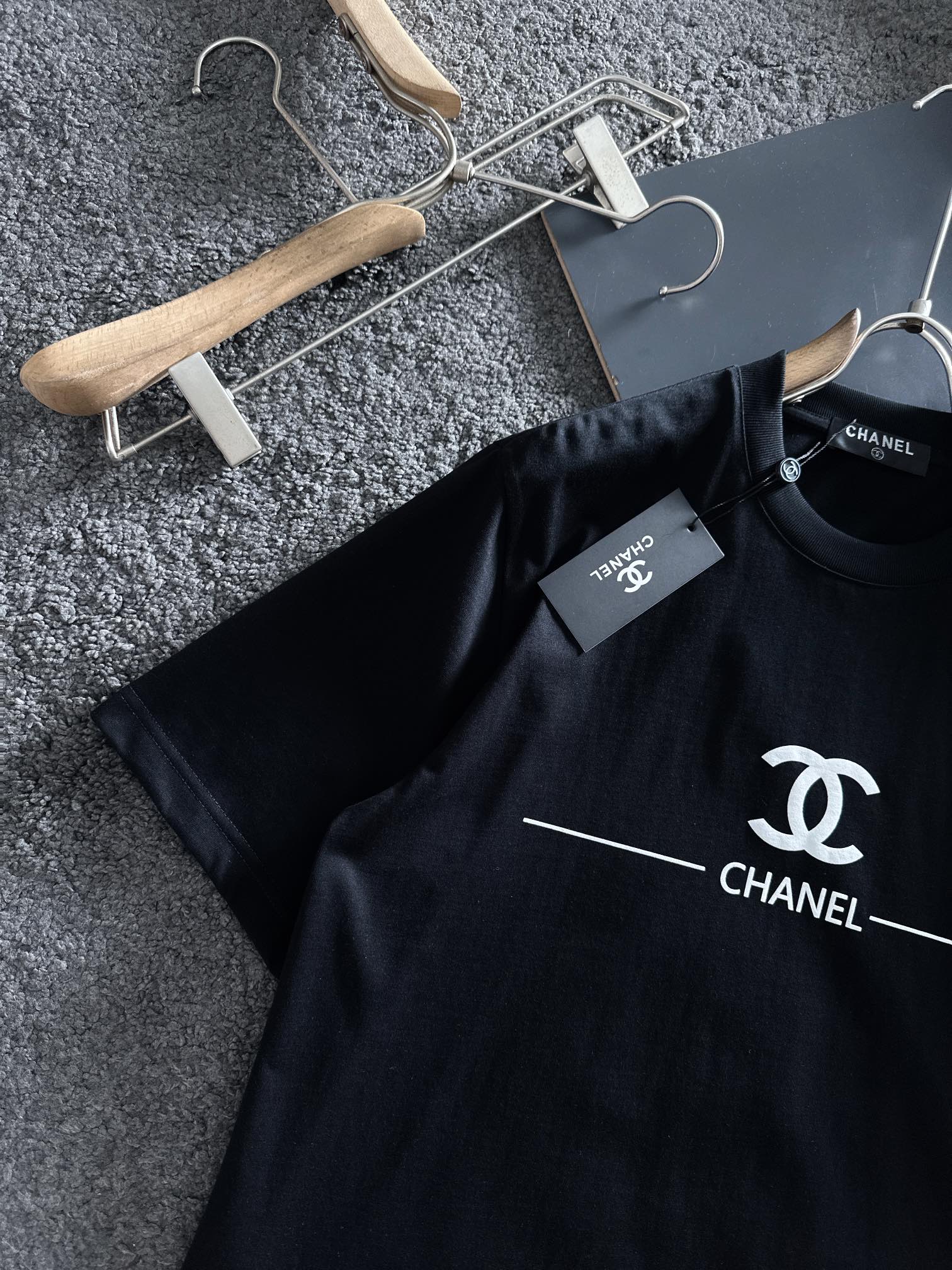 LuxluxHouse Best Quality Clothes T-shirt Chanel & Maison Margiela