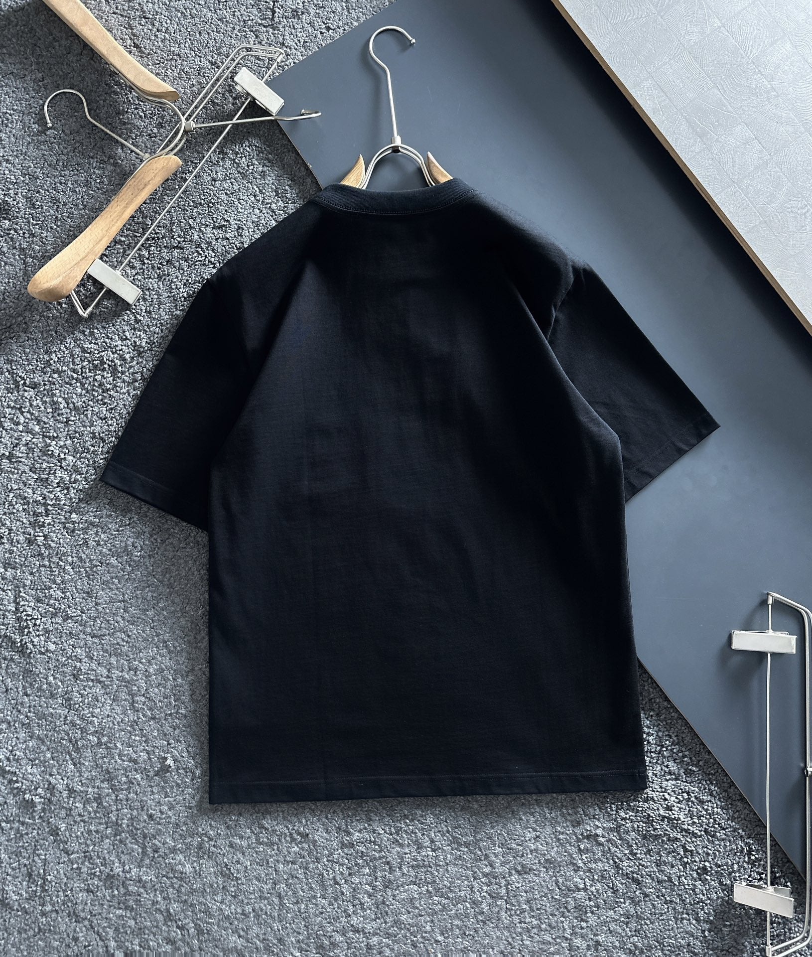 LuxluxHouse Best Quality Clothes T-shirt Chanel & Maison Margiela