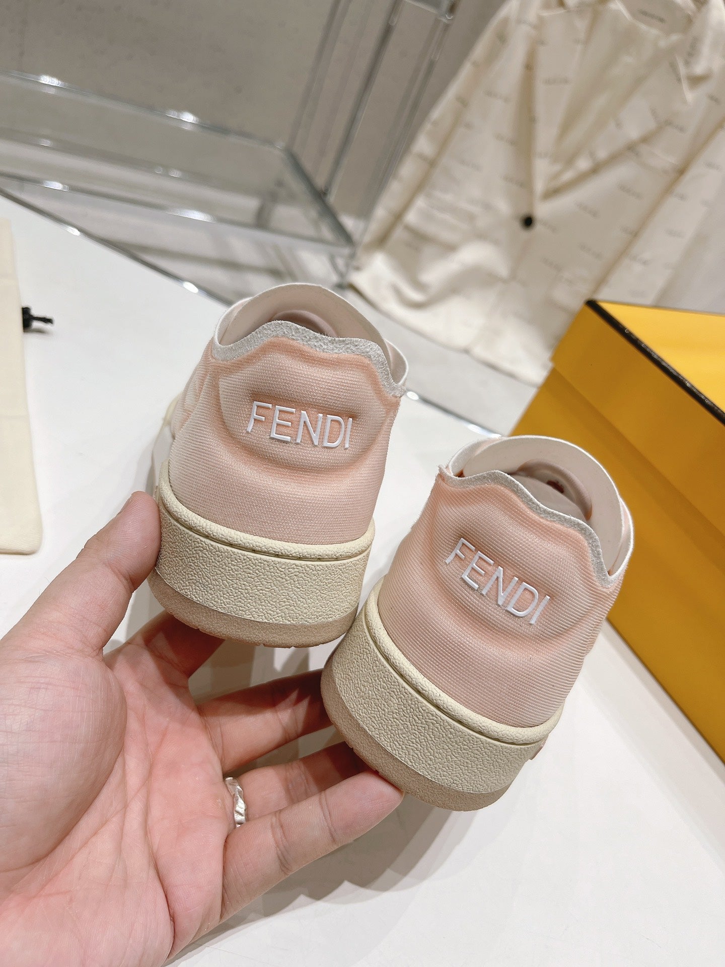 LuxluxHouse Best Quality Shoes Fendi