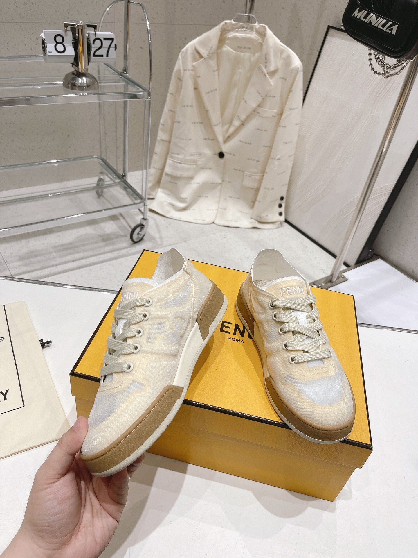 LuxluxHouse Best Quality Shoes Fendi