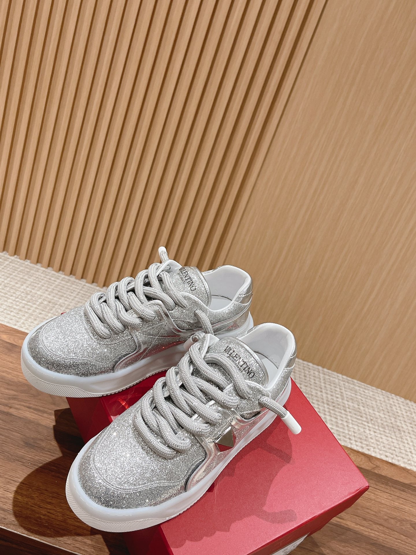 LuxluxHouse Best Quality Valentino Women Shoes