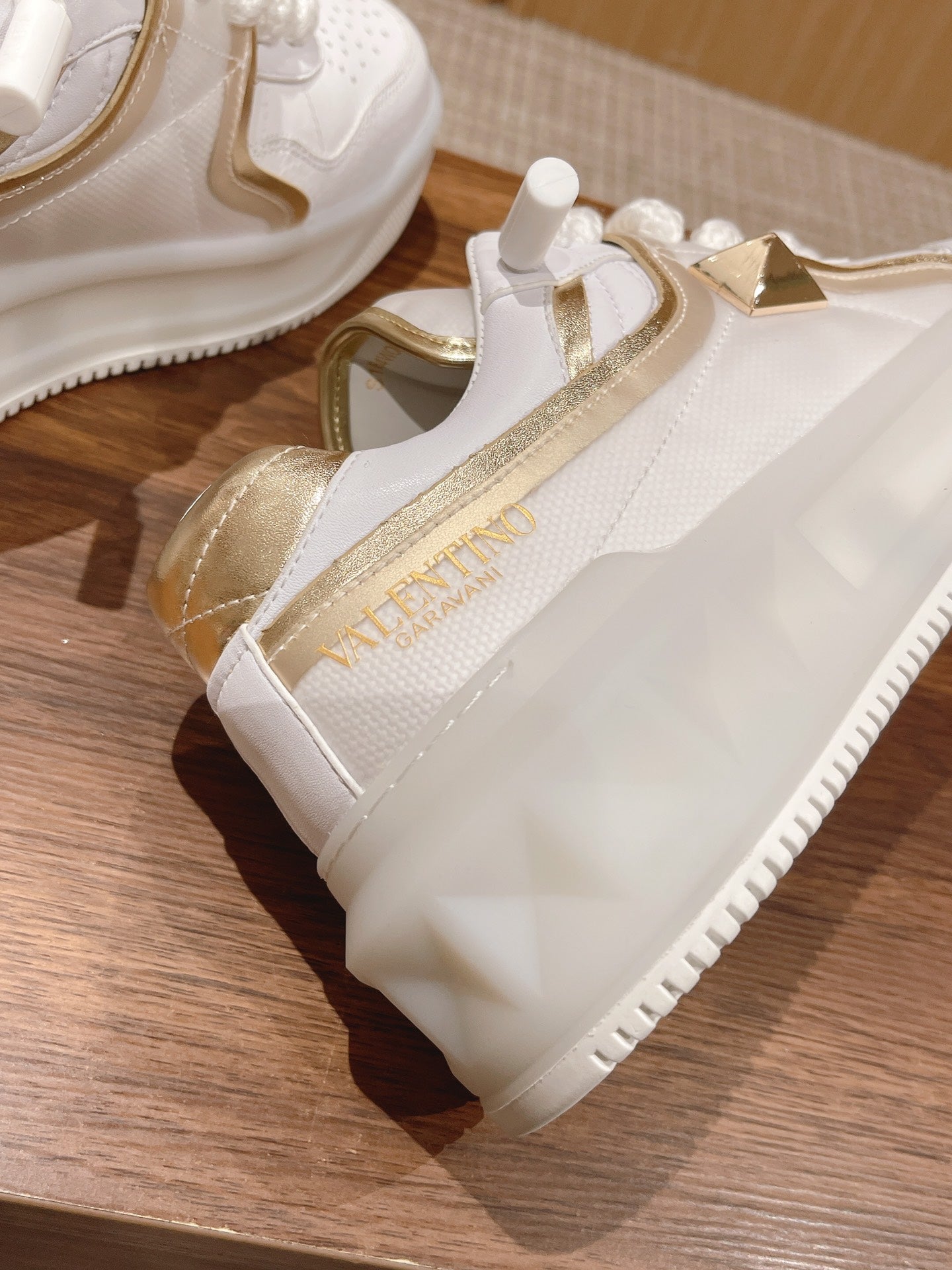 LuxluxHouse Best Quality Valentino Women Shoes