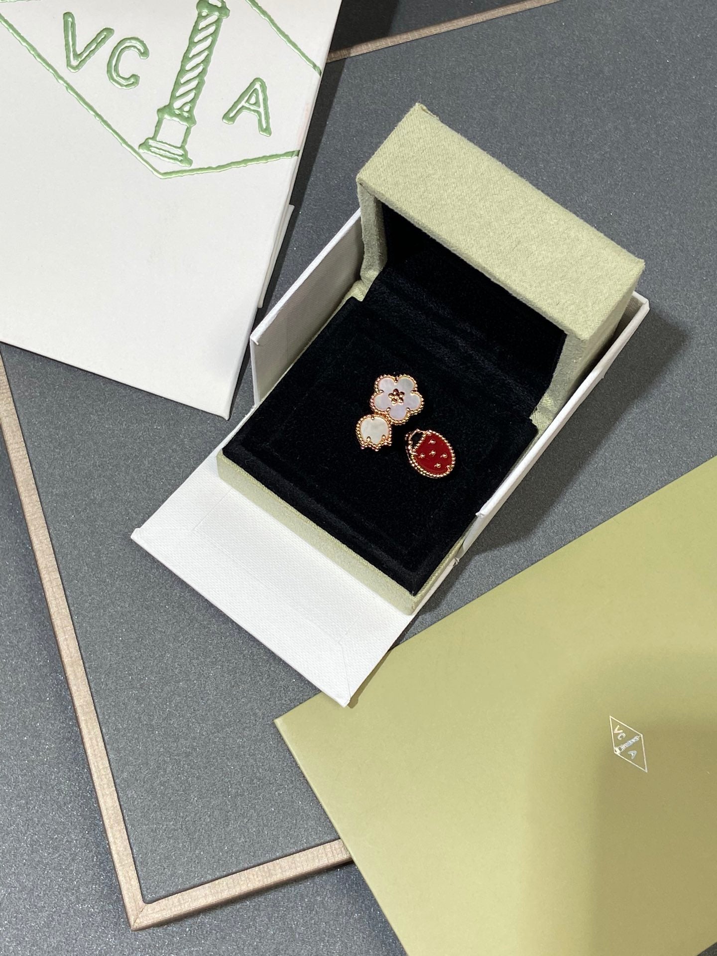 LuxluxHouse Best Quality Accessories Ring Van Cleef & Arpels