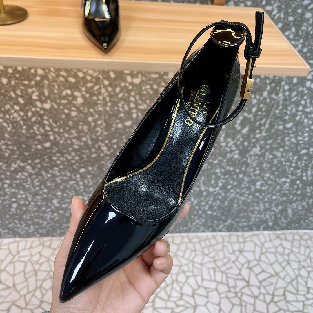 LuxluxHouse Best Quality Valentino Women Shoes