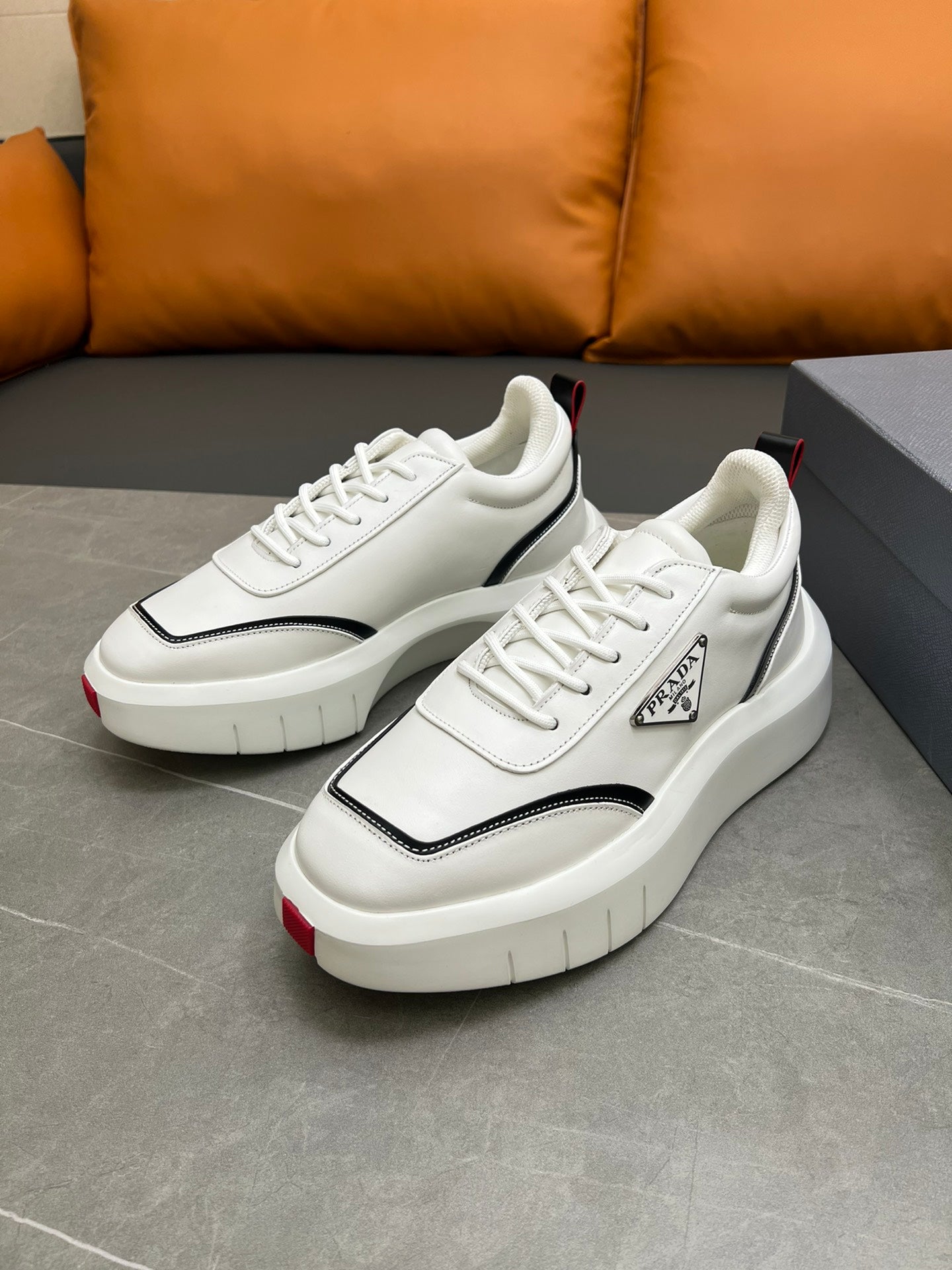 LuxluxHouse Best Quality Shoes Prada
