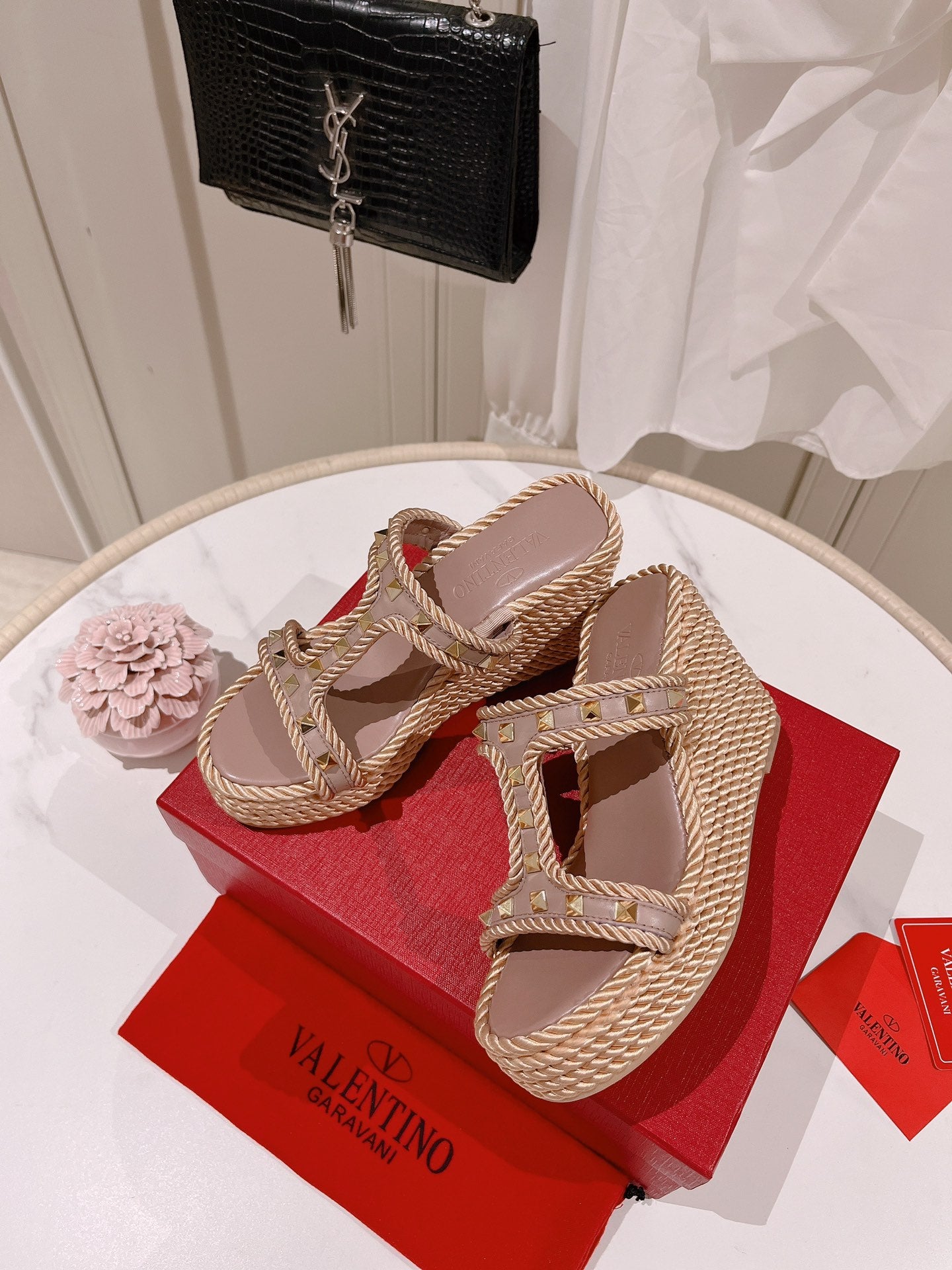 LuxluxHouse Best Quality Valentino Women Shoes