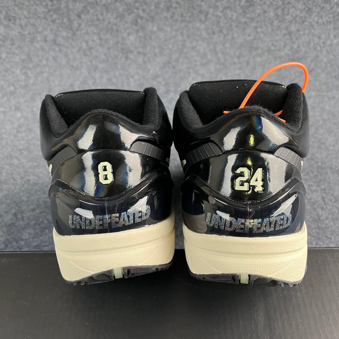 Max/WKB Batch-UNDEFEATED × Nike Zoom Kobe 4 Protro
