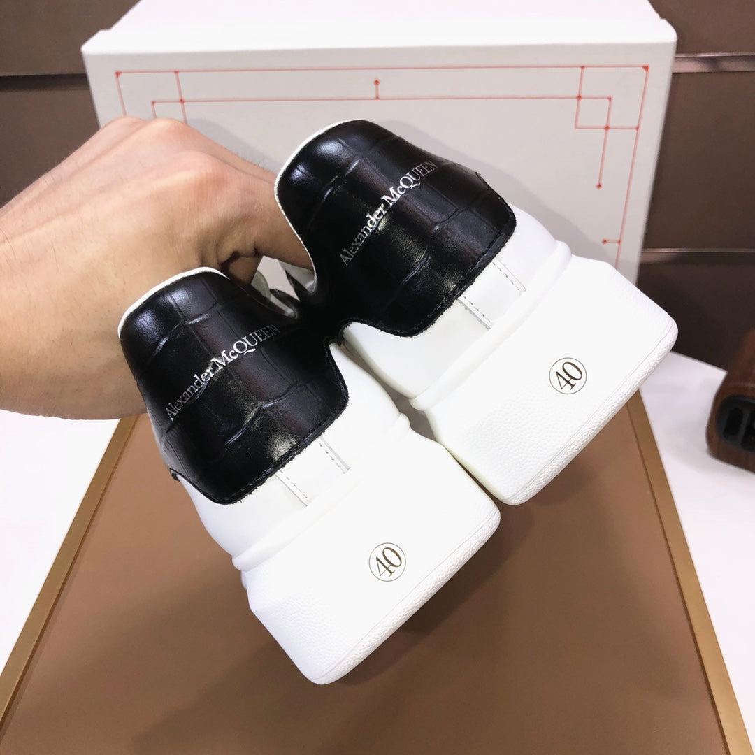 LuxluxHouse Best Quality Shoes Alexander McQueen