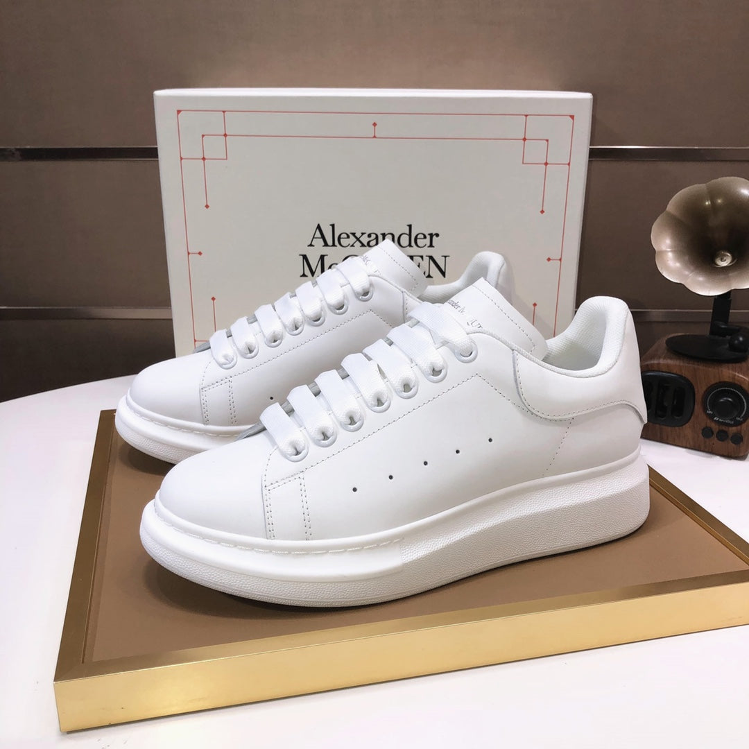 LuxluxHouse Best Quality Shoes Alexander McQueen