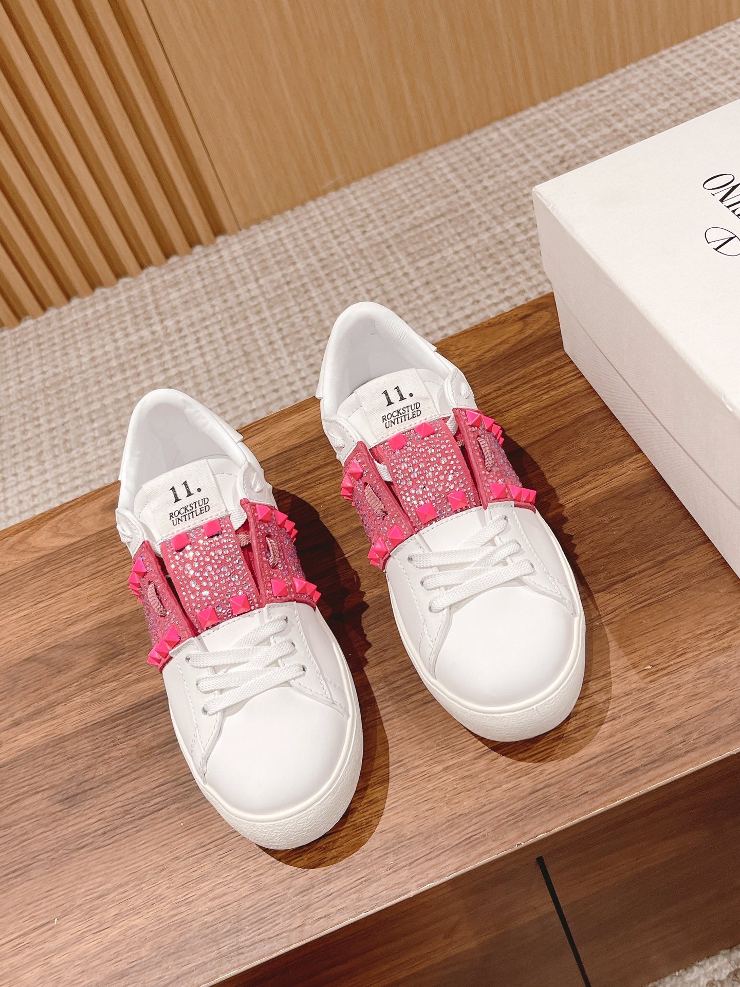 LuxluxHouse Best Quality Valentino Women Shoes