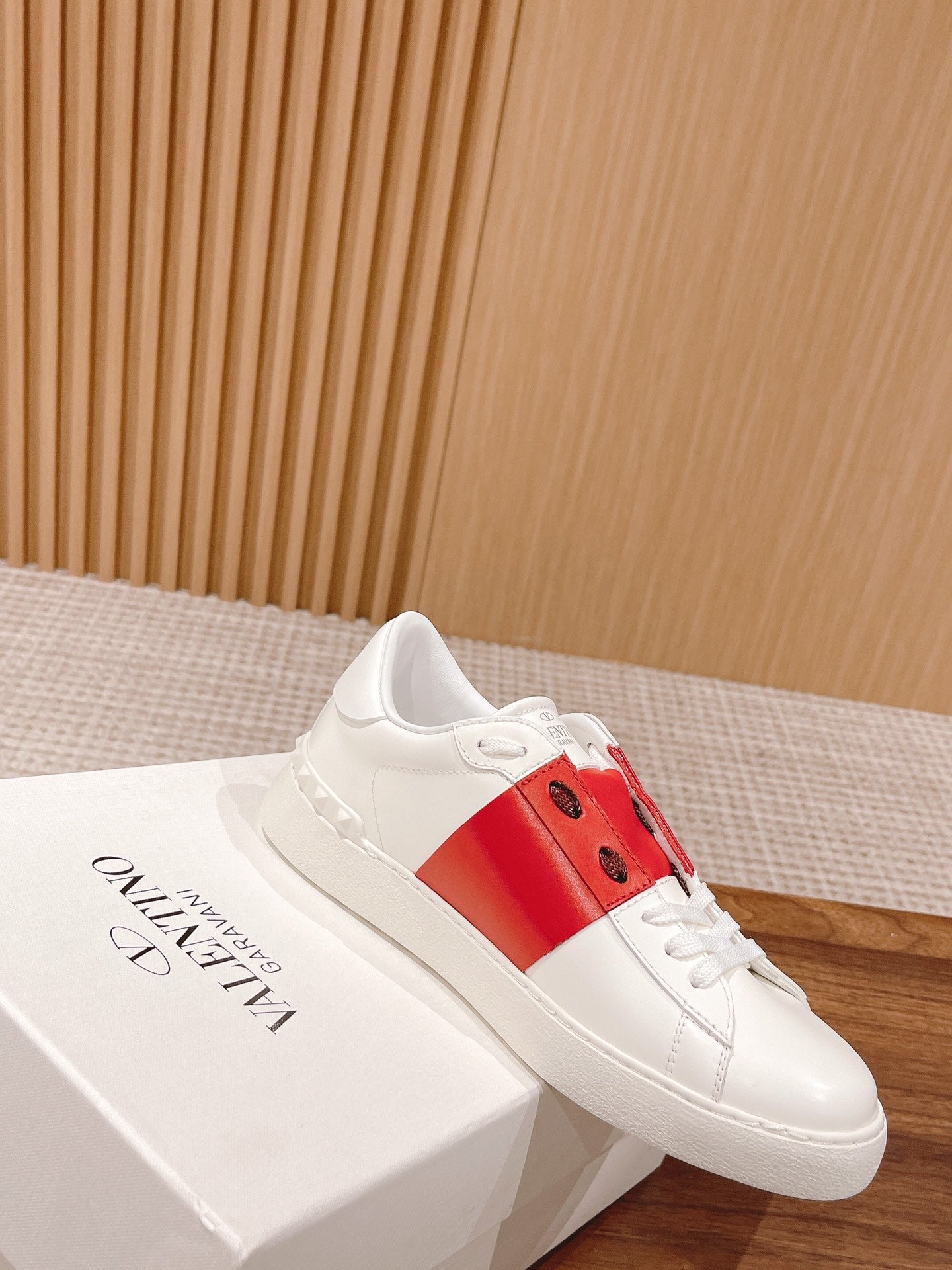 LuxluxHouse Best Quality Valentino Women Shoes