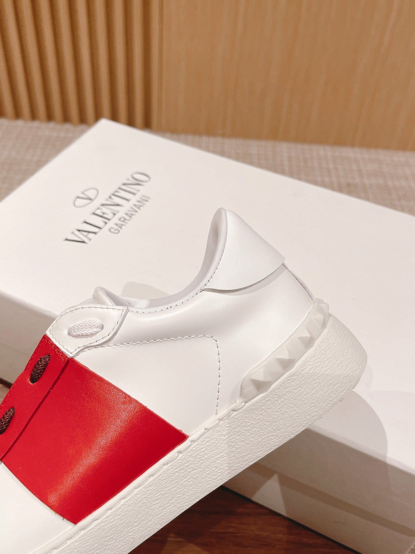 LuxluxHouse Best Quality Valentino Women Shoes