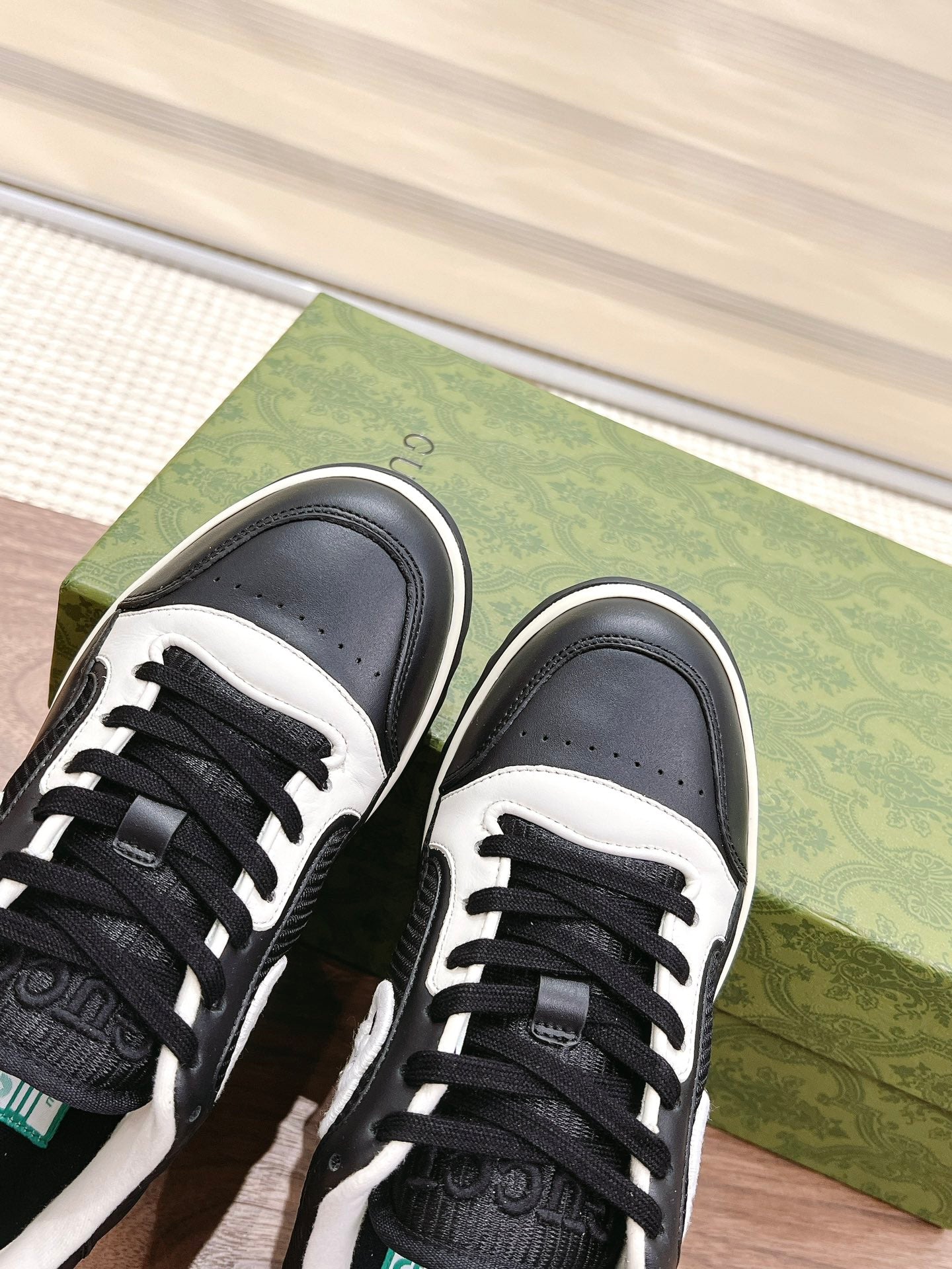 LuxluxHouse Best Quality Shoes Gucci