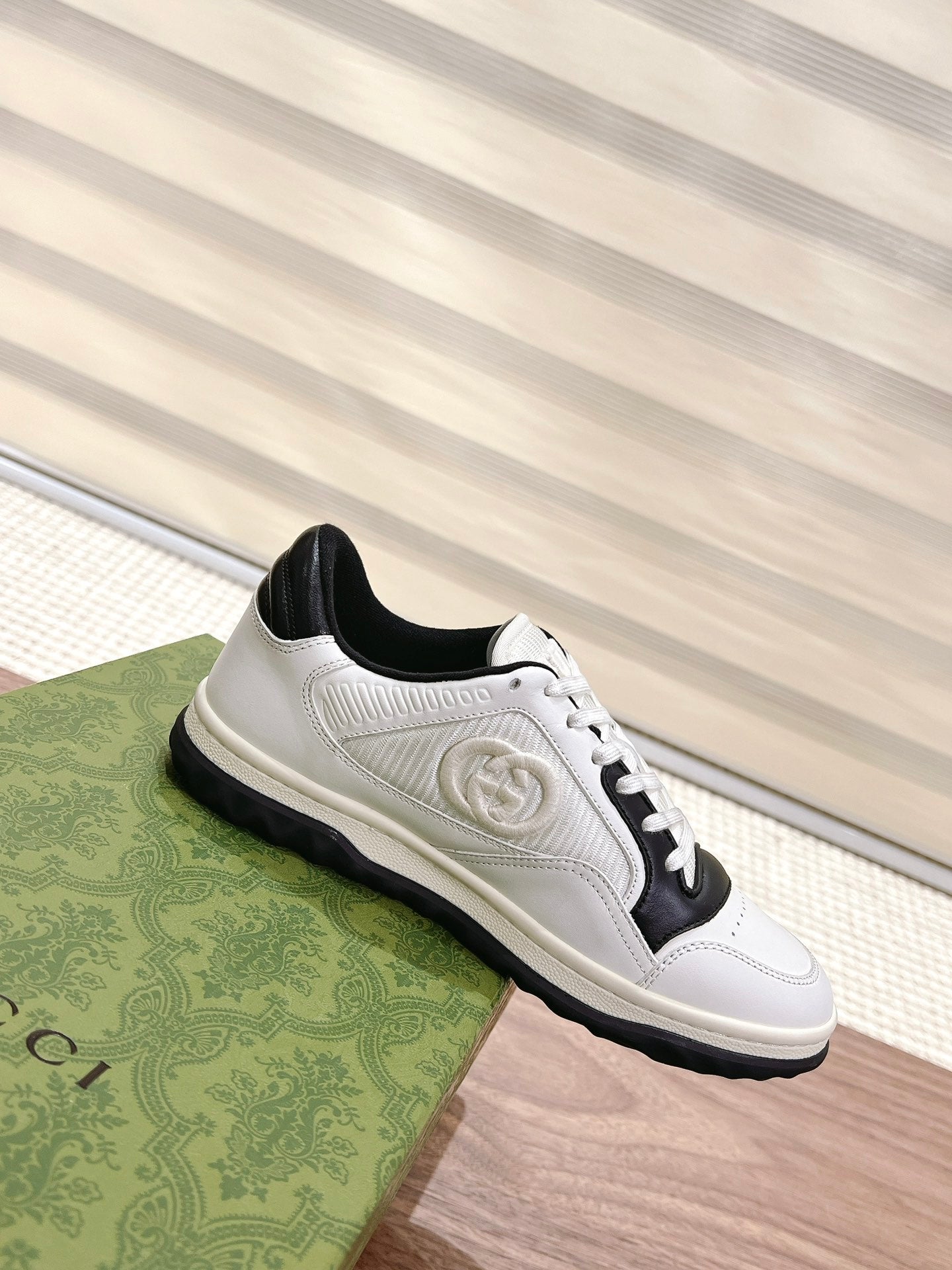 LuxluxHouse Best Quality Shoes Gucci
