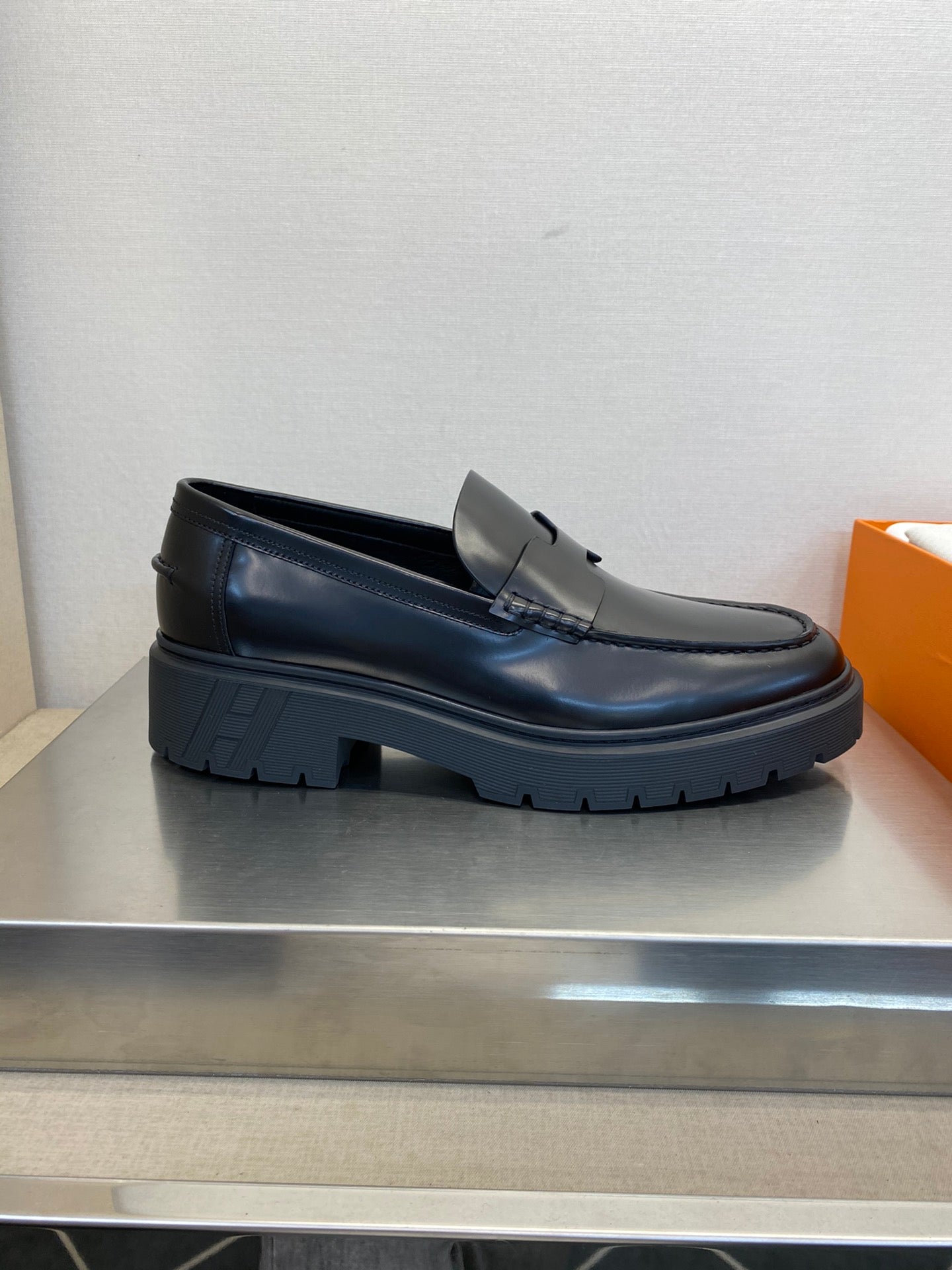 LuxluxHouse Best Quality Shoes Hermes