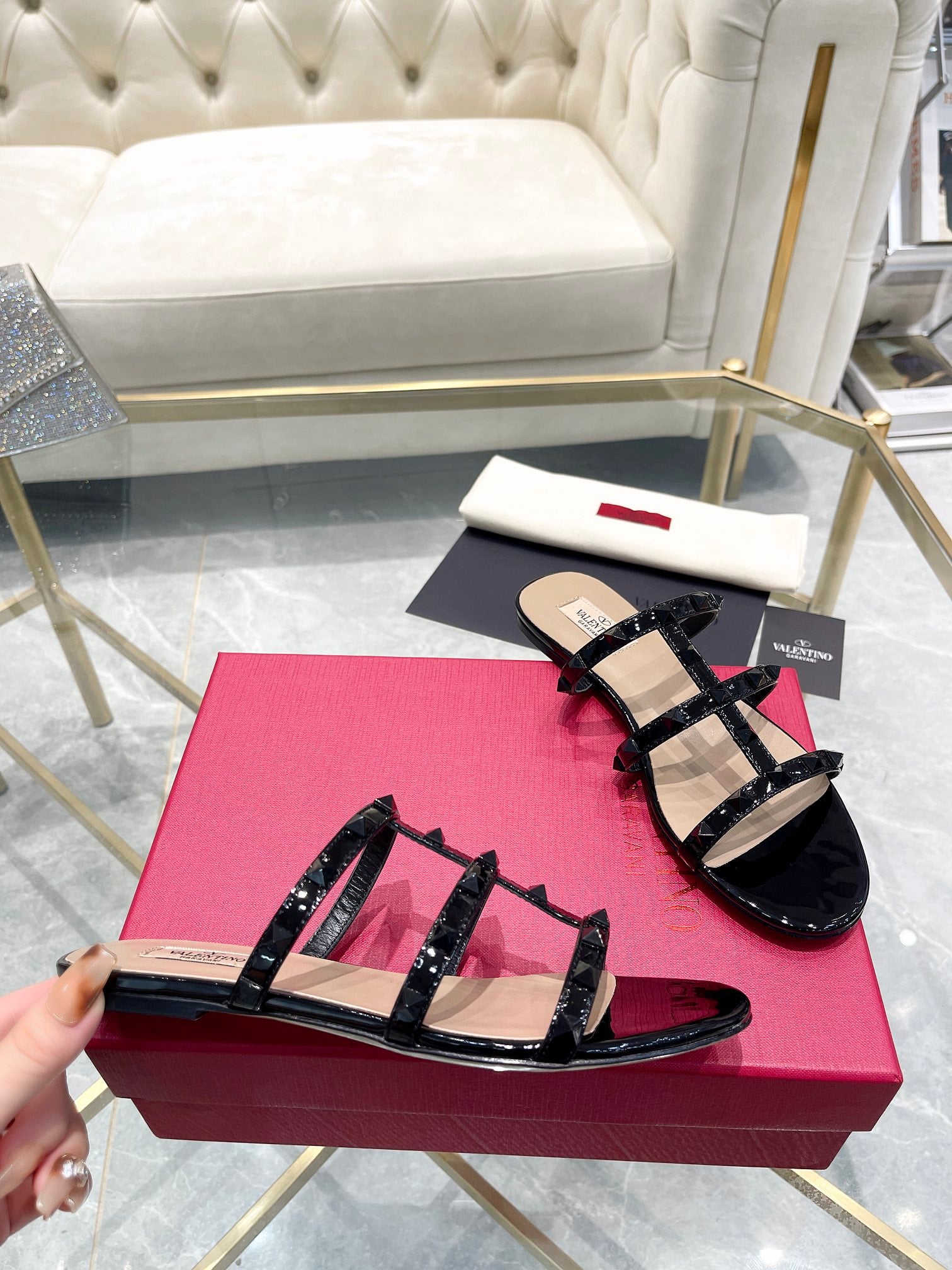 LuxluxHouse Best Quality Valentino Women Shoes