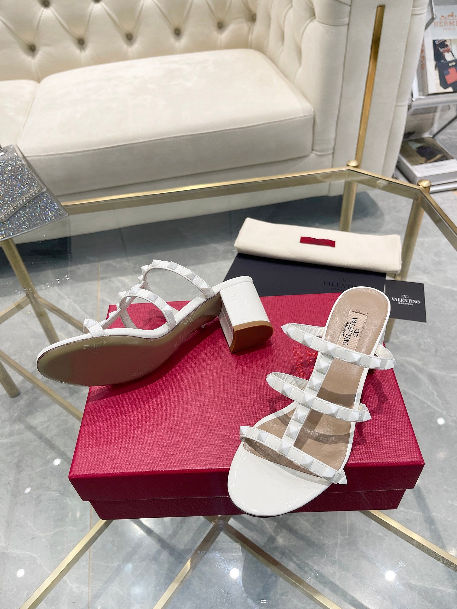 LuxluxHouse Best Quality Valentino Women Shoes