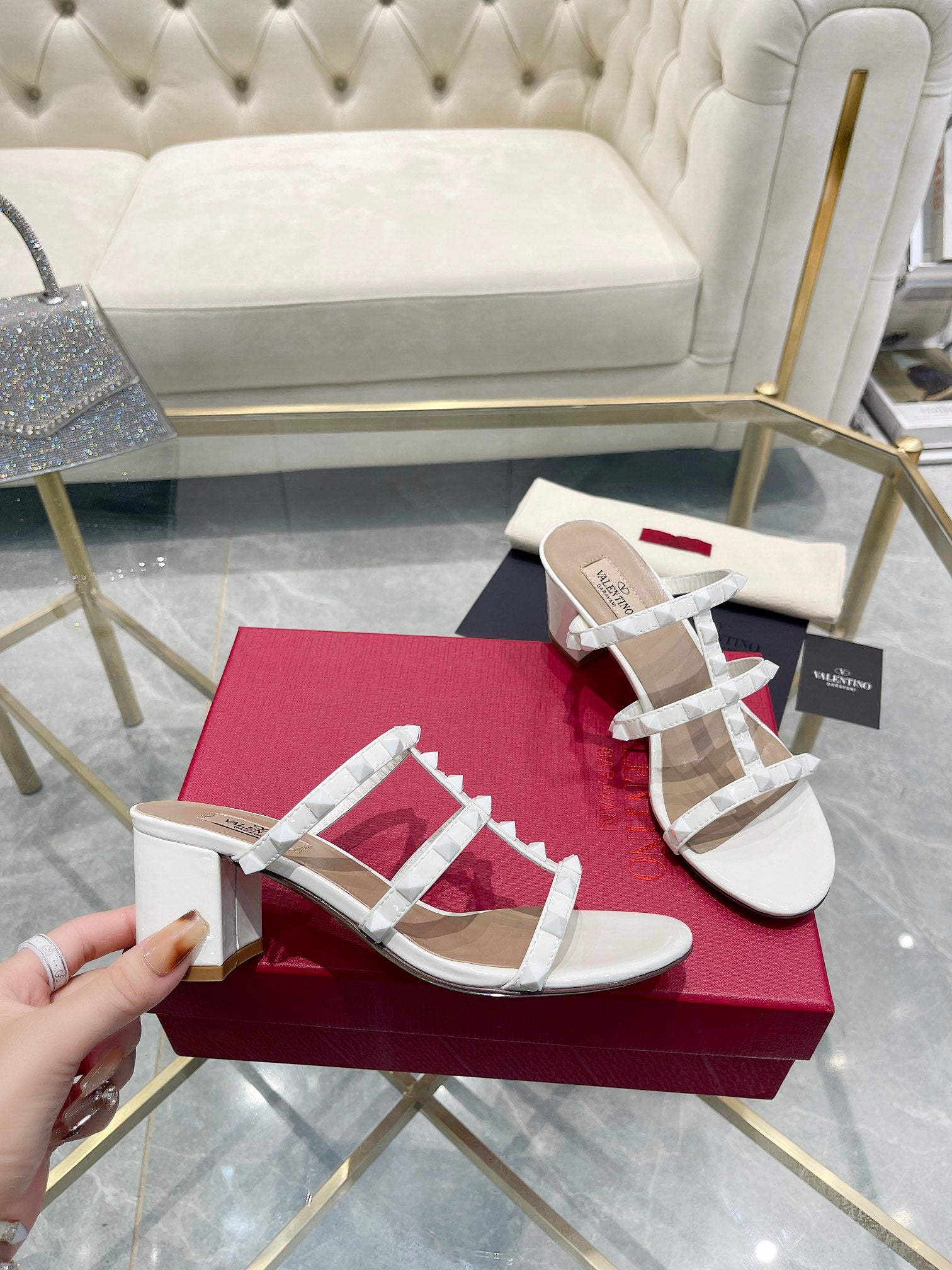 LuxluxHouse Best Quality Valentino Women Shoes