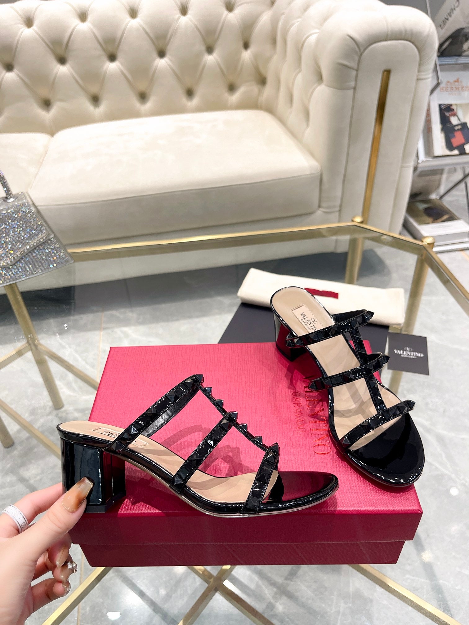 LuxluxHouse Best Quality Valentino Women Shoes
