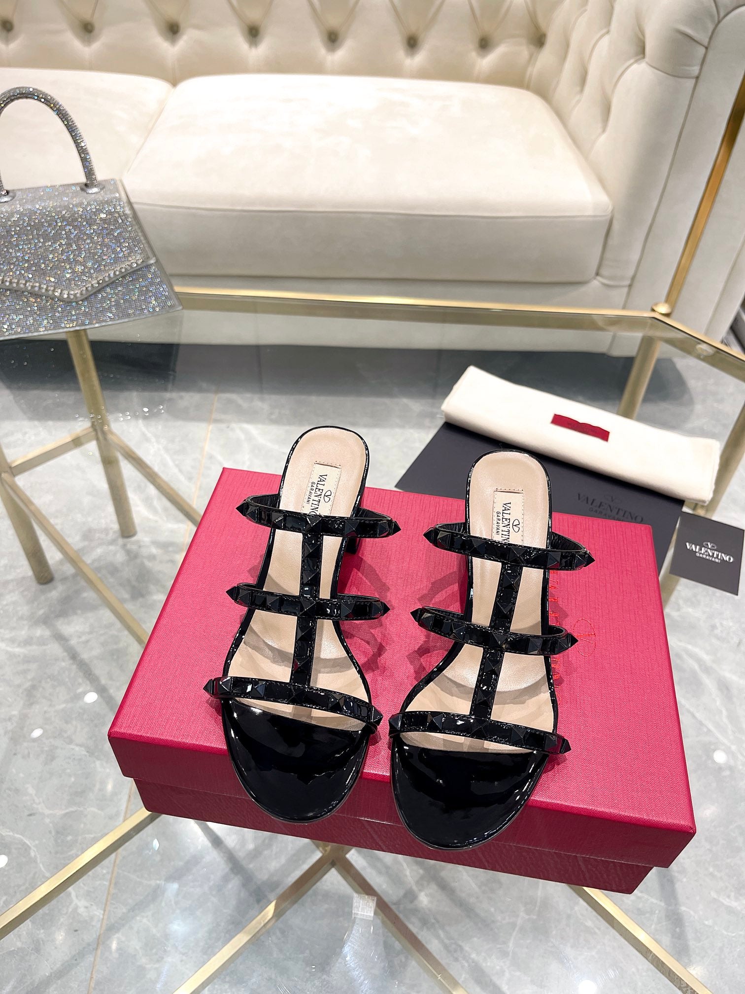 LuxluxHouse Best Quality Valentino Women Shoes